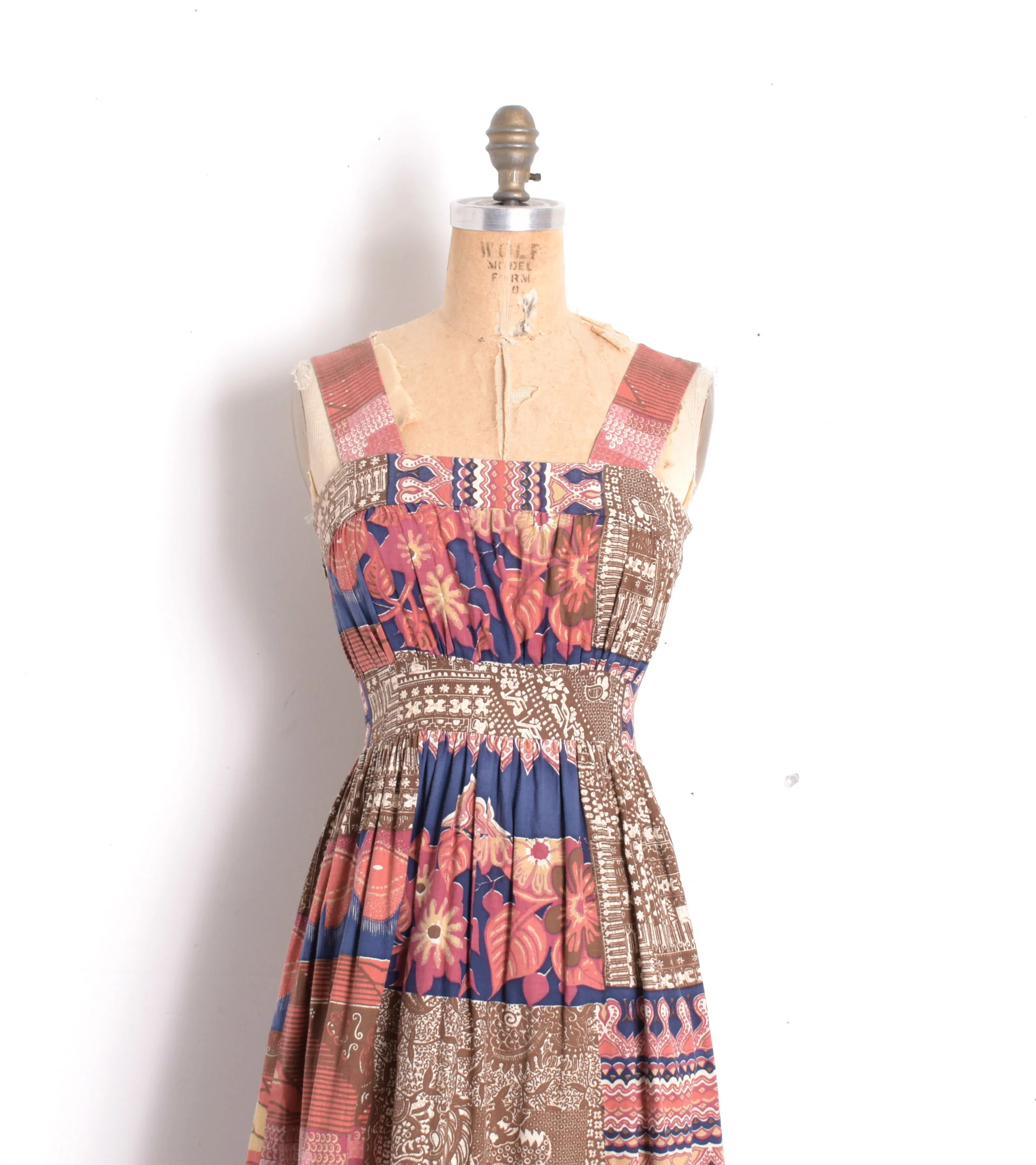 1970s batik sundress3.jpg
