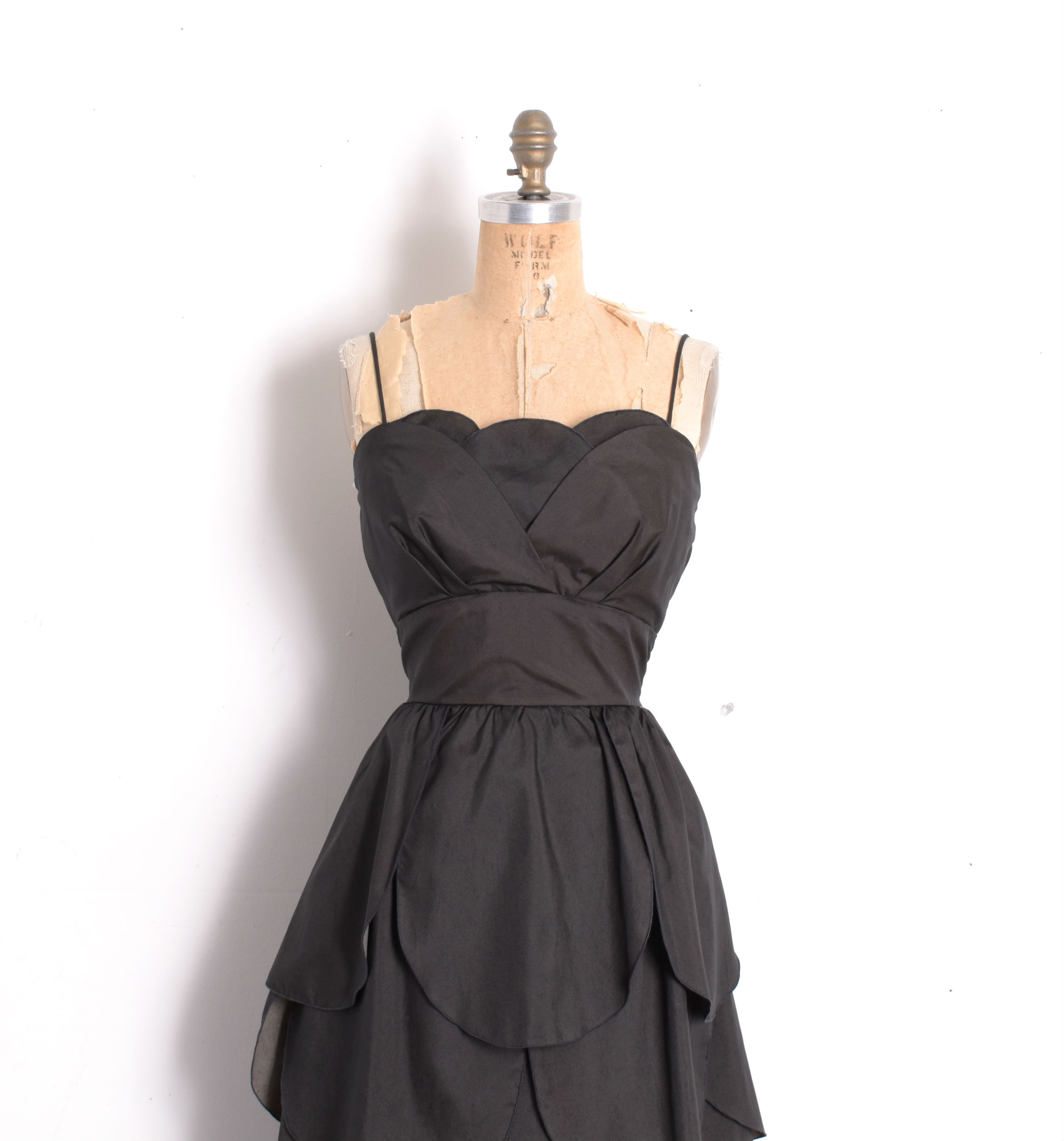 1980s petal dress4.jpg
