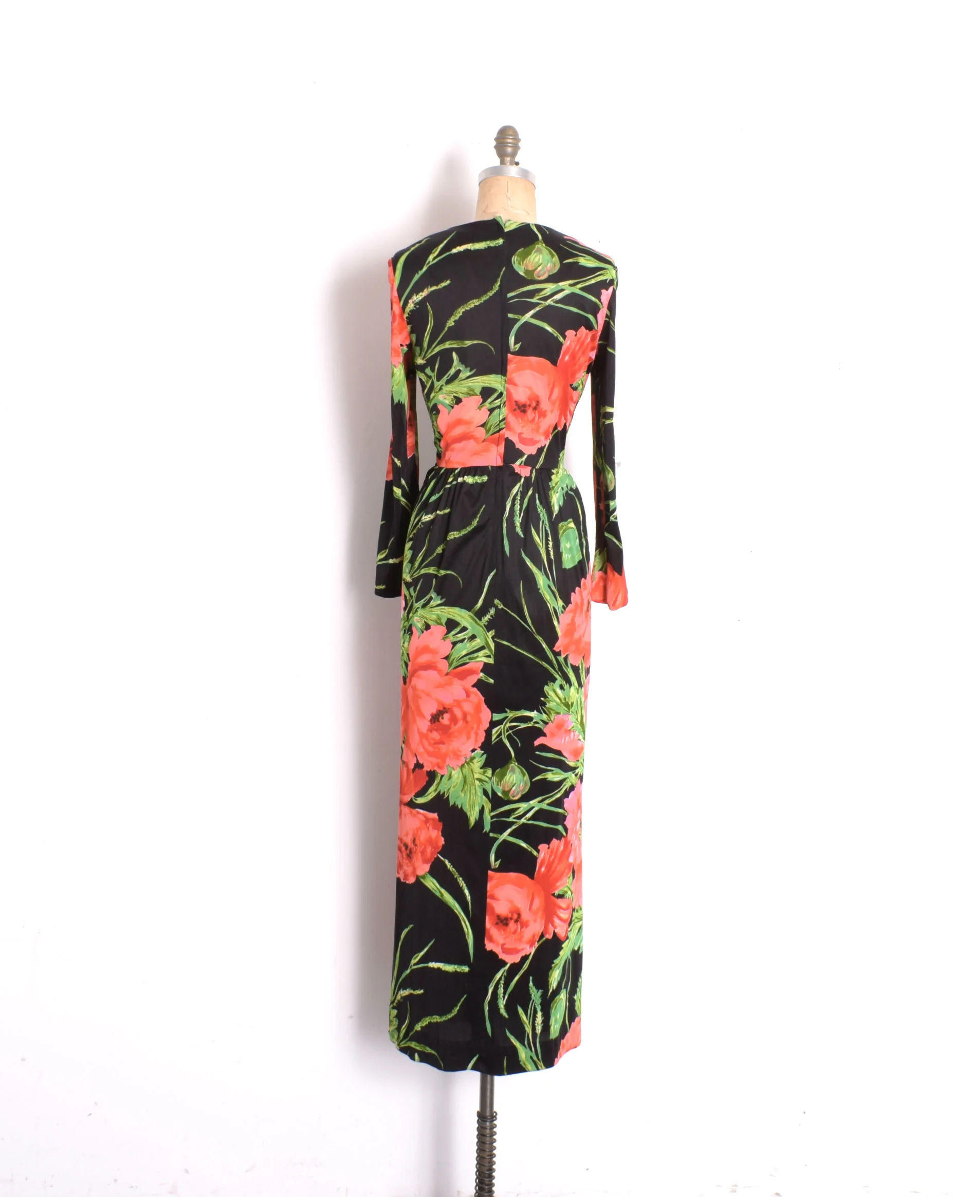 70s floral maxi.jpg