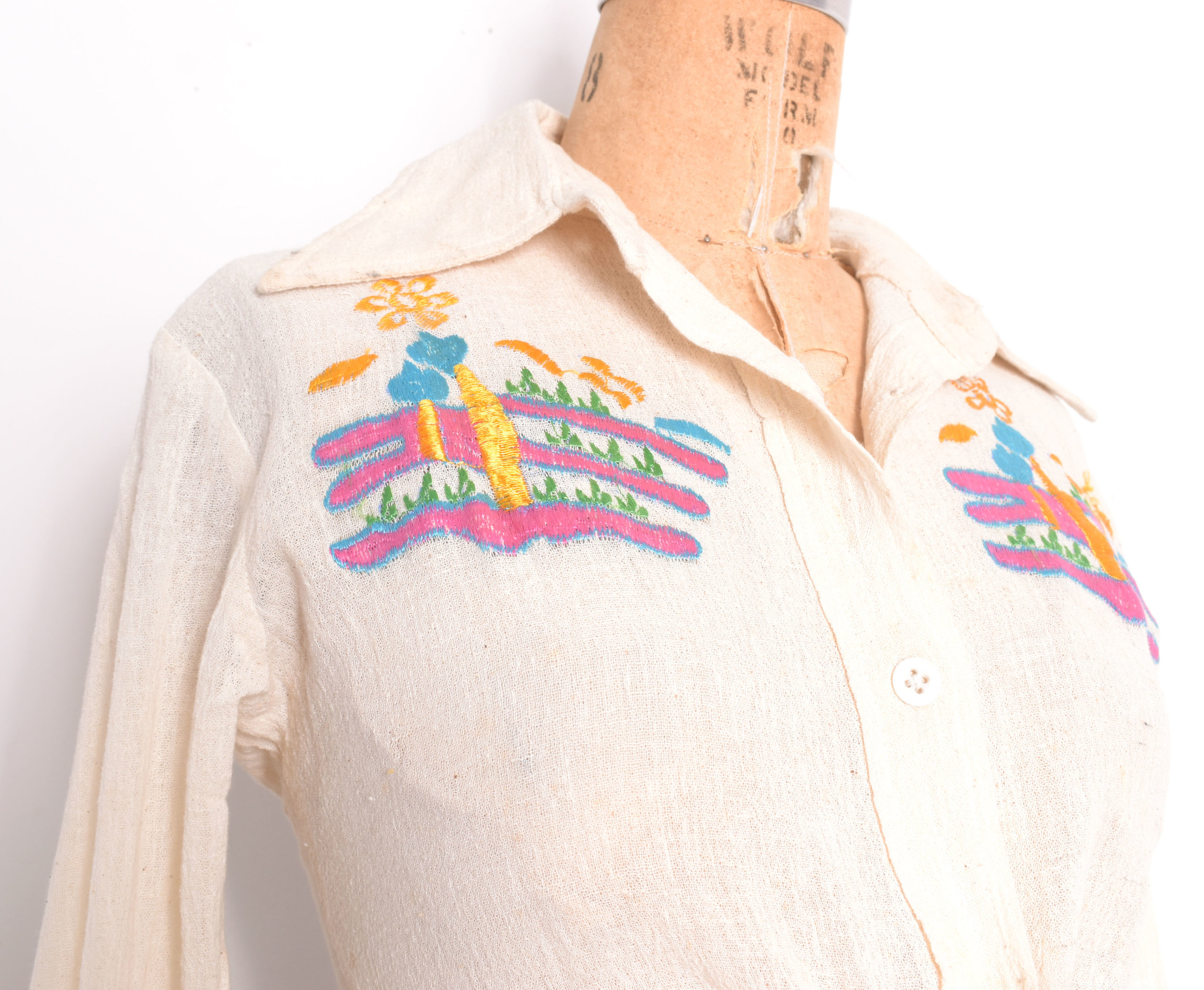 deadstock pink button up1.jpg