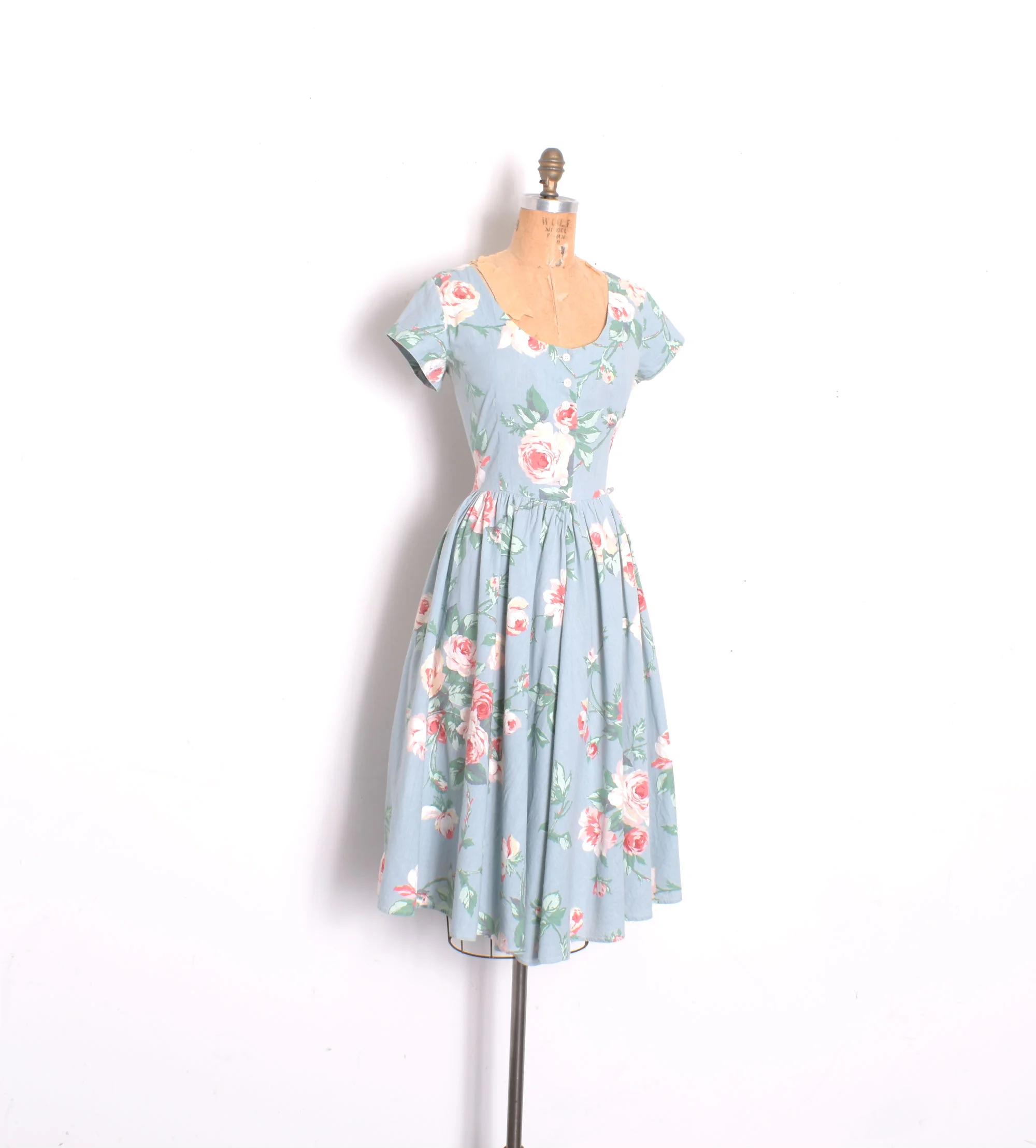 1980s rose dress1.jpg