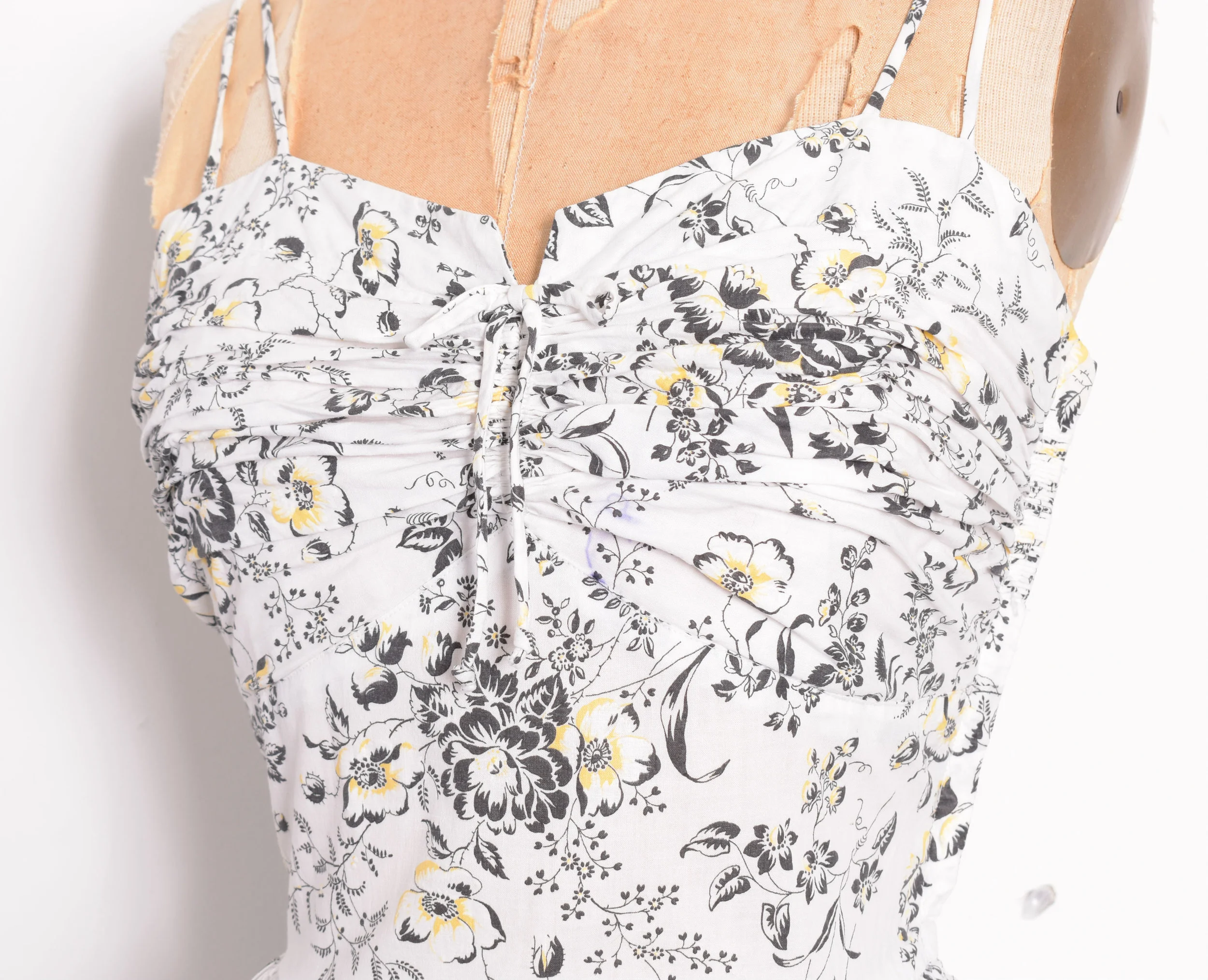 1950s floral sundress3.jpg
