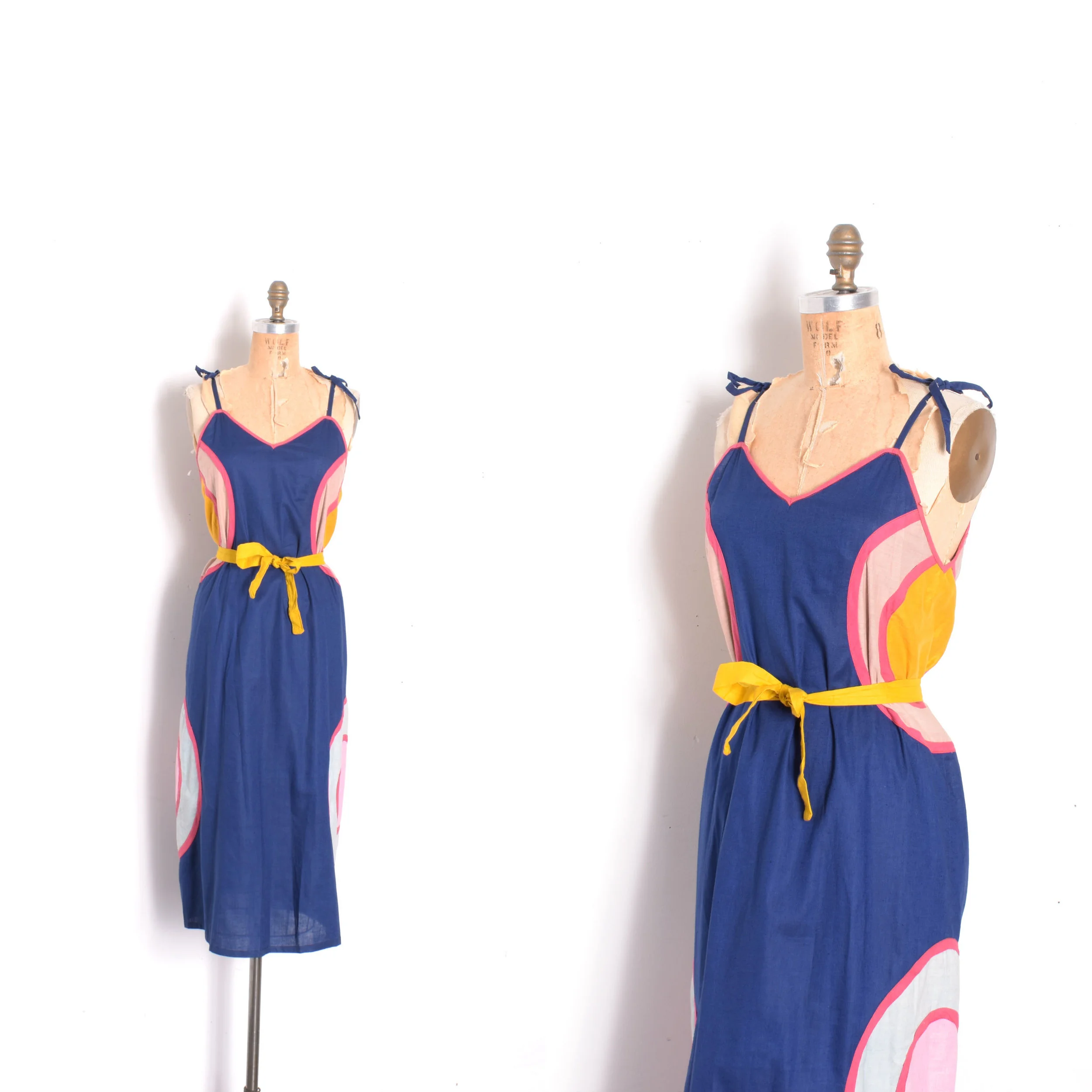 Deadstock 1970s Blue Cotton Bullseye Dress-medium