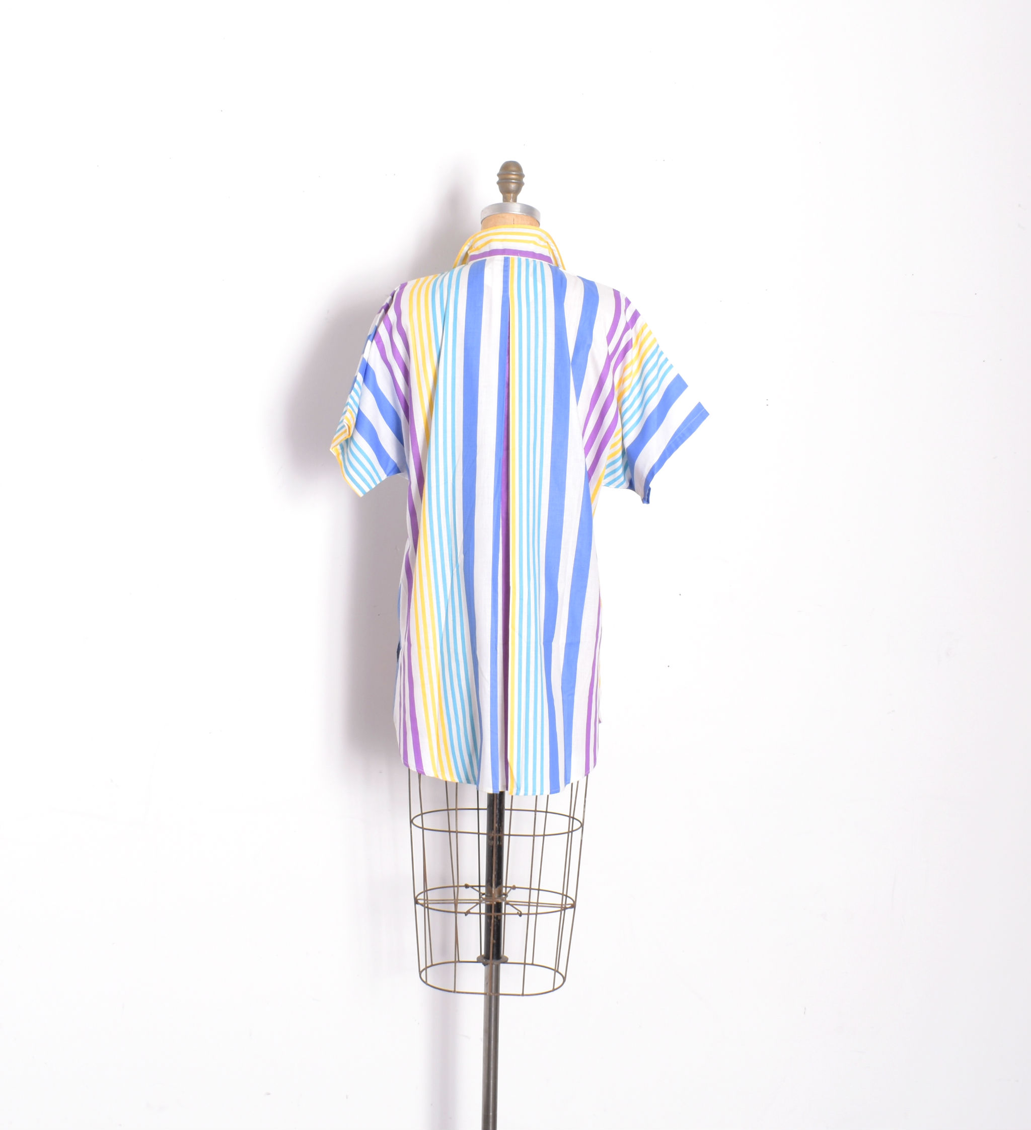 deadstock blue striped shirt.jpg
