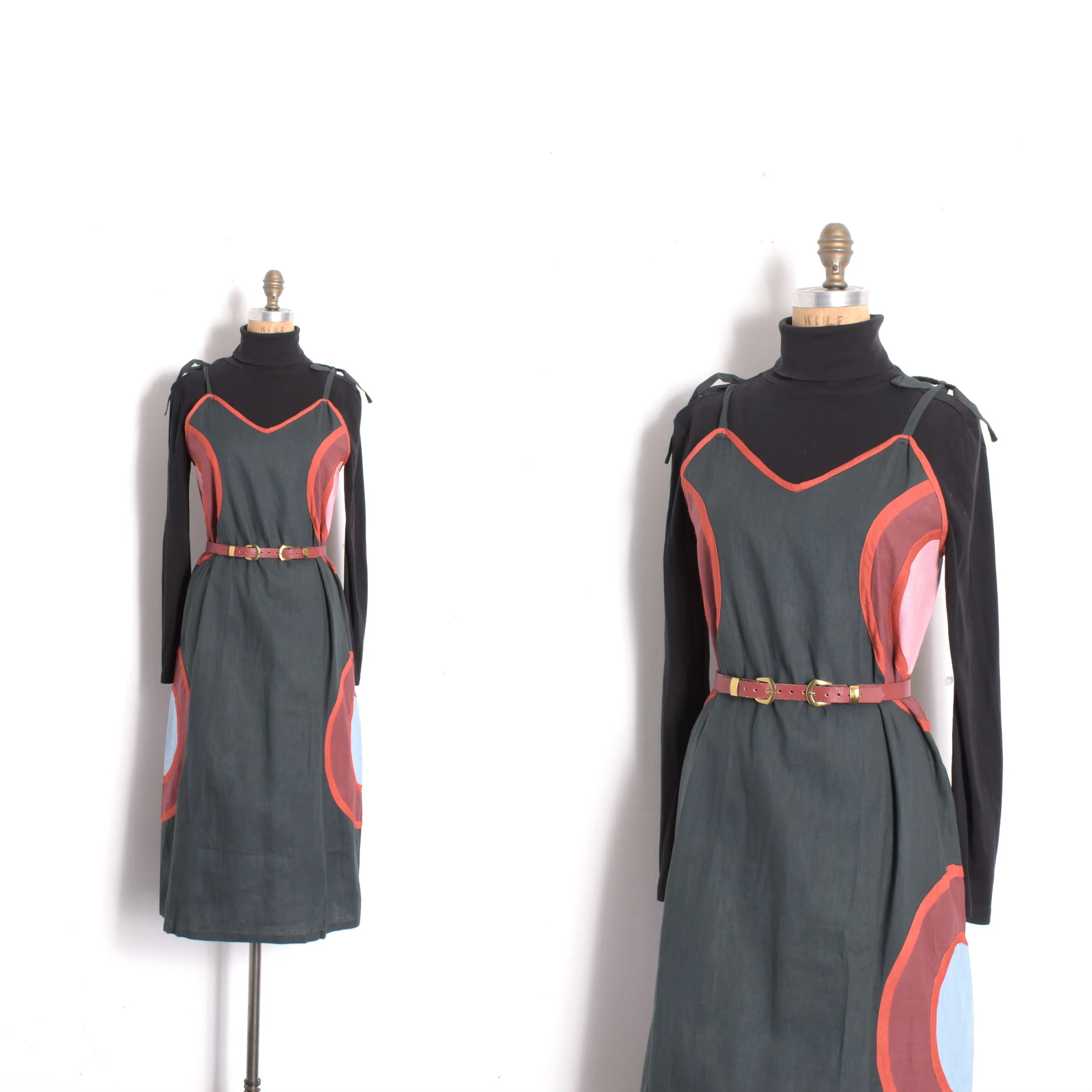 Deadstock 1970s Gray & Burgundy Bullseye Dress-M/L