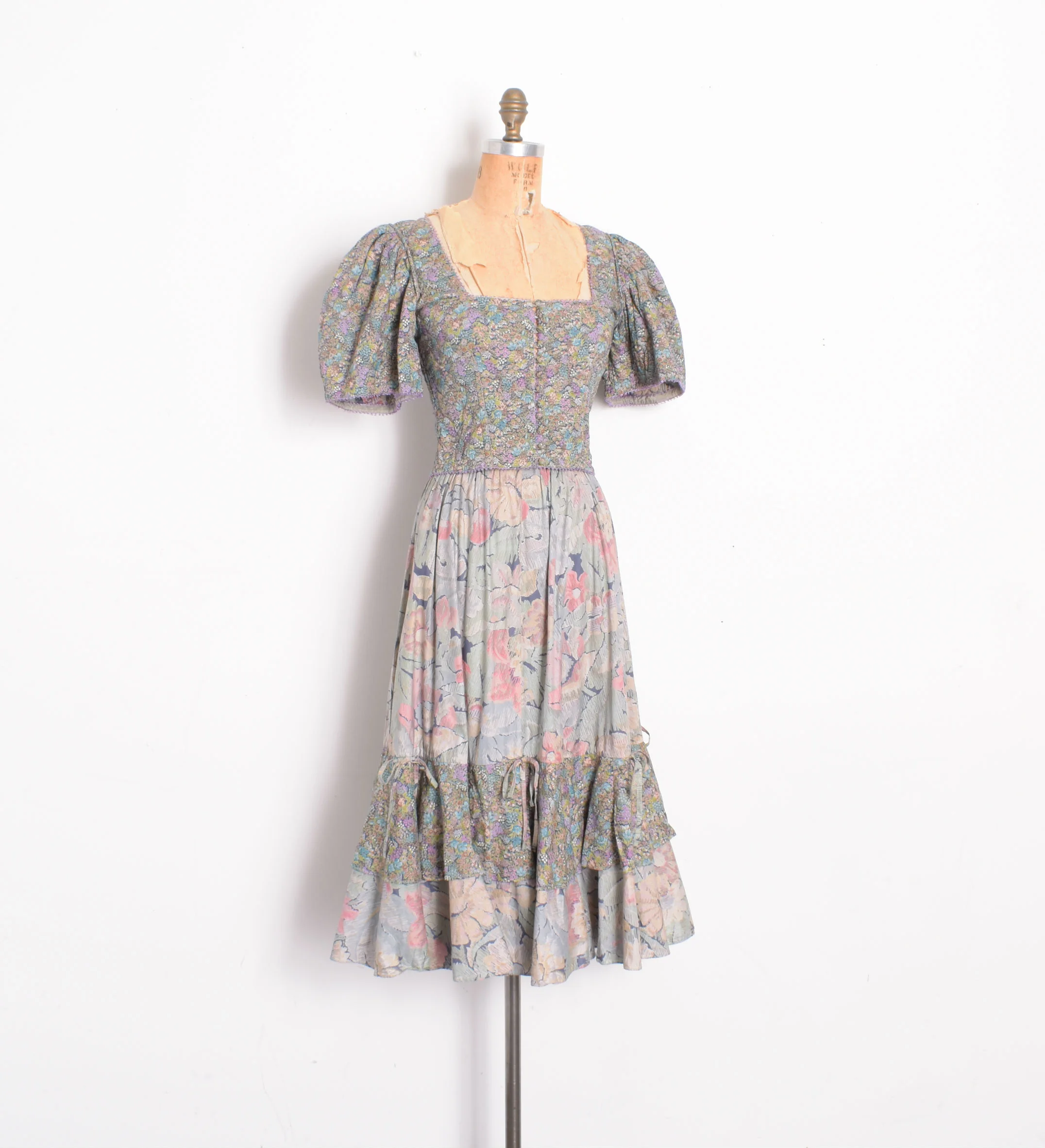 puff sleeve two piece1.jpg