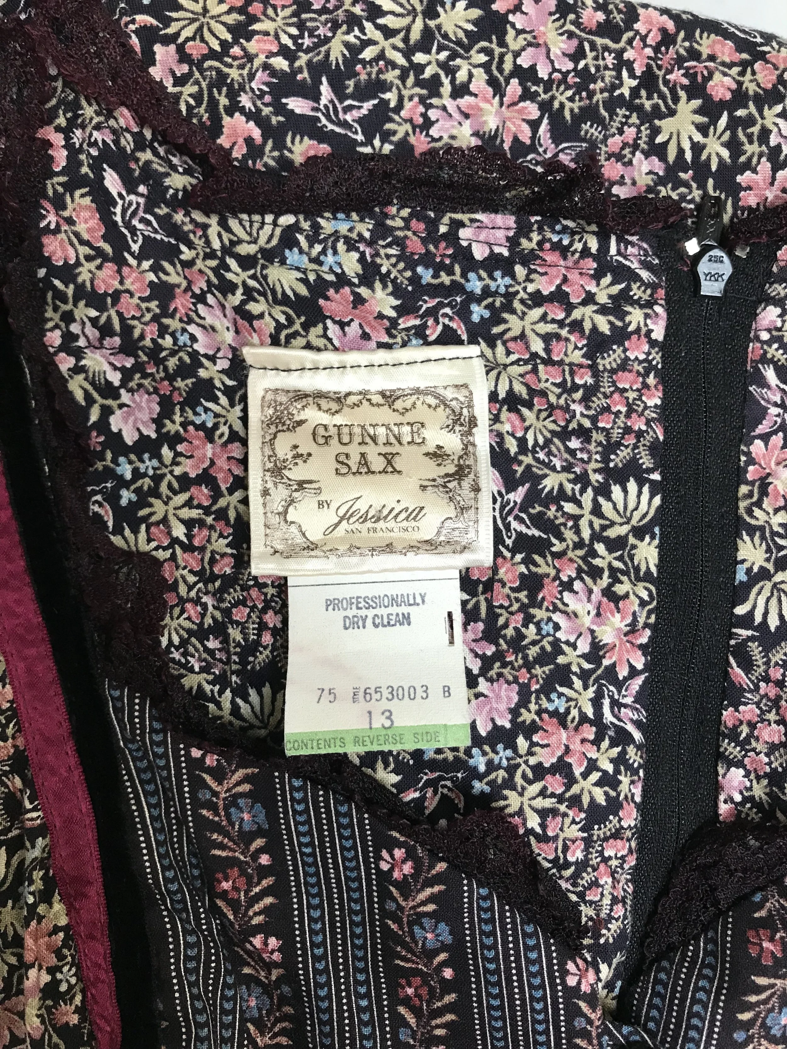 71636990-822B-4CC6-8B85-E315A49B7B7A