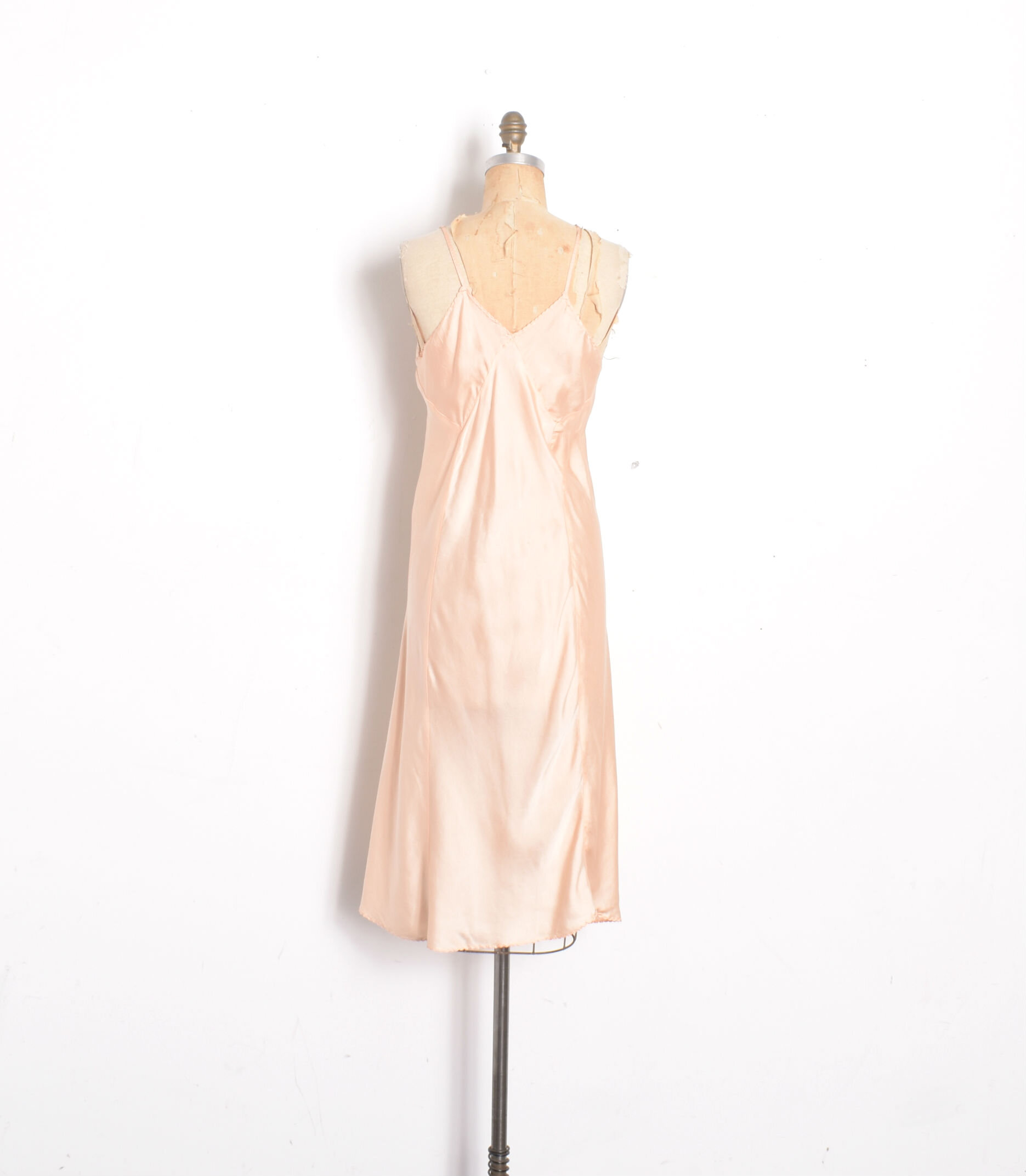 1930s pink silk slip.jpg