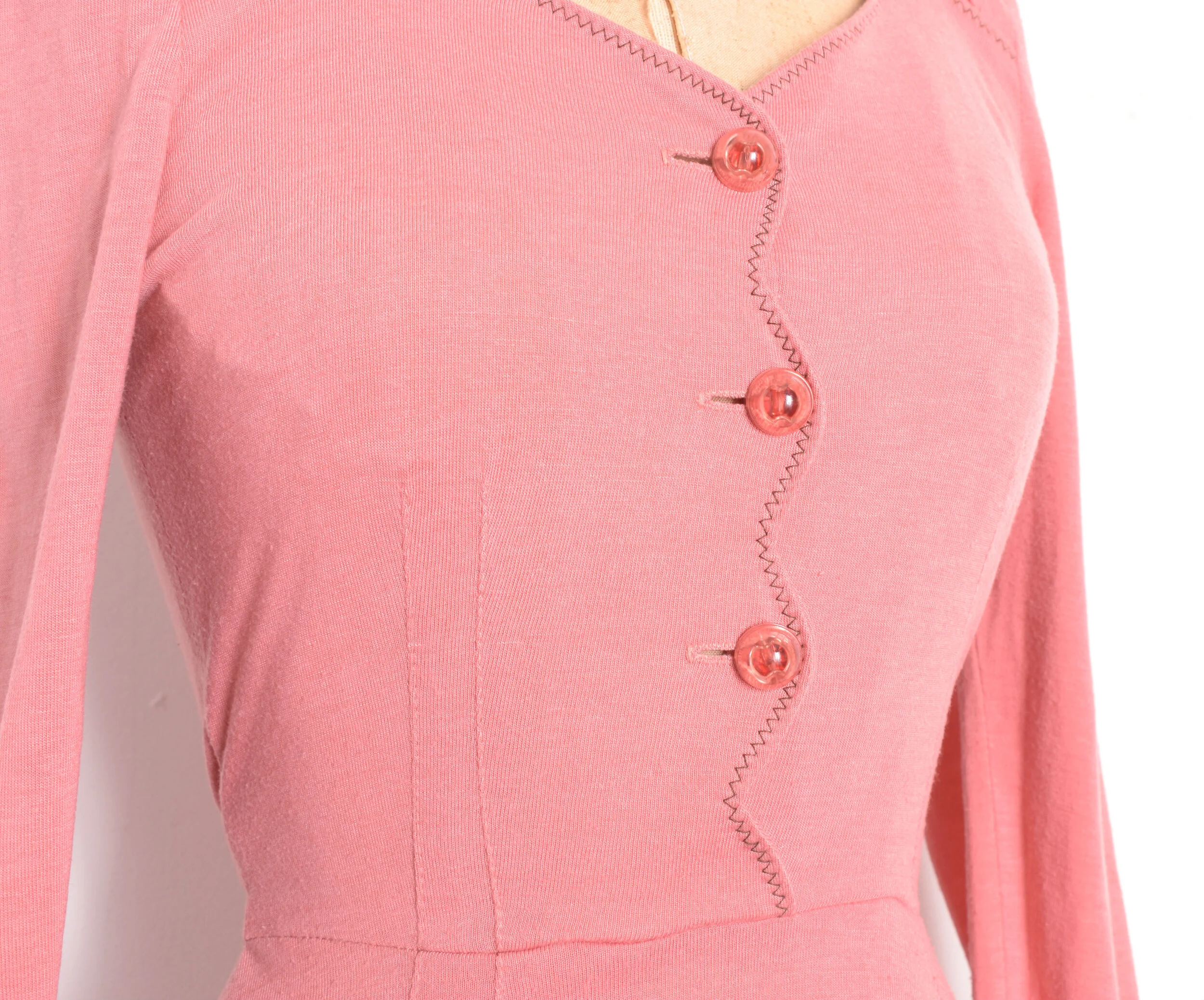 1970s pink jersey dress2.jpg