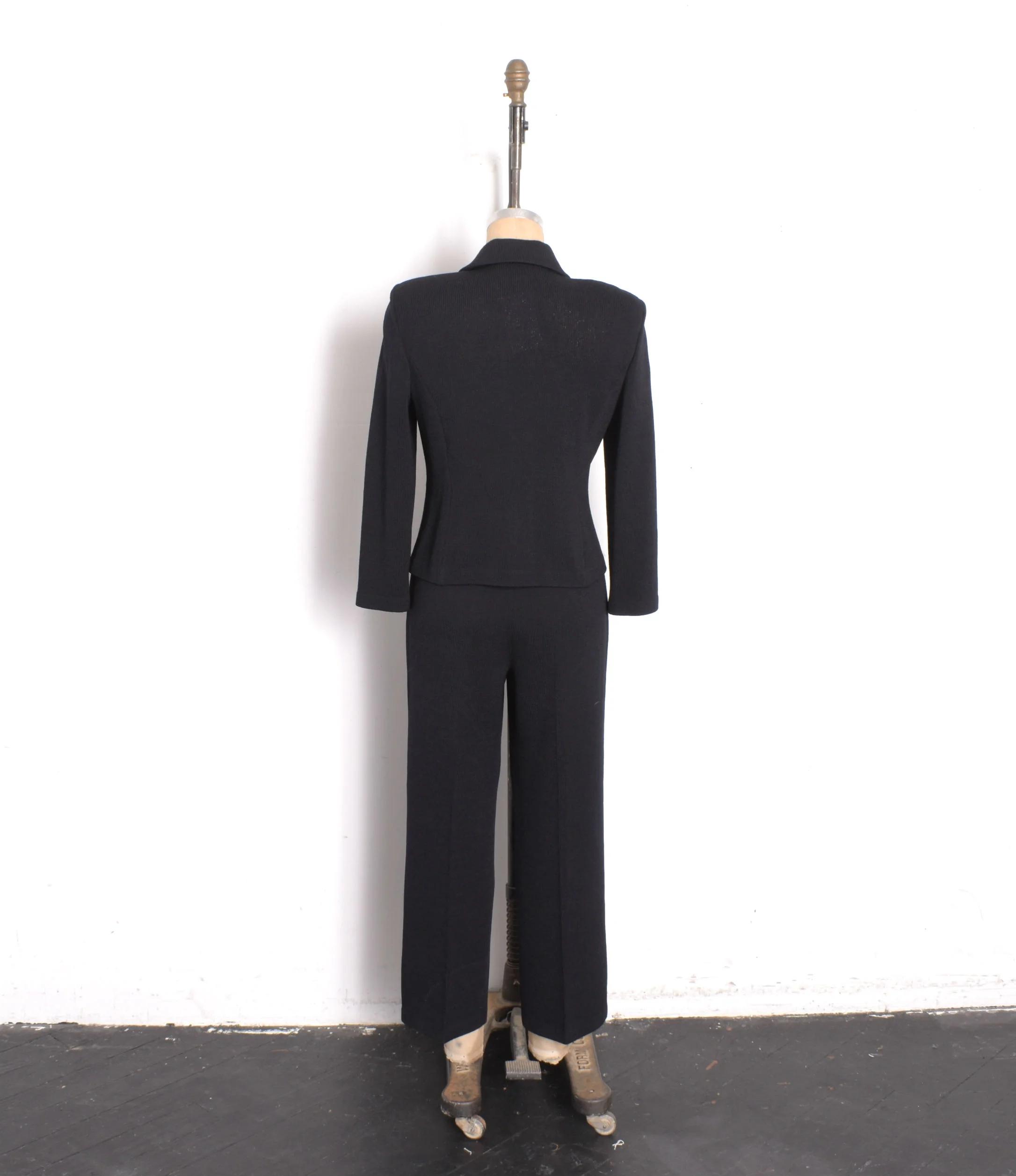 st john knit suit.jpg