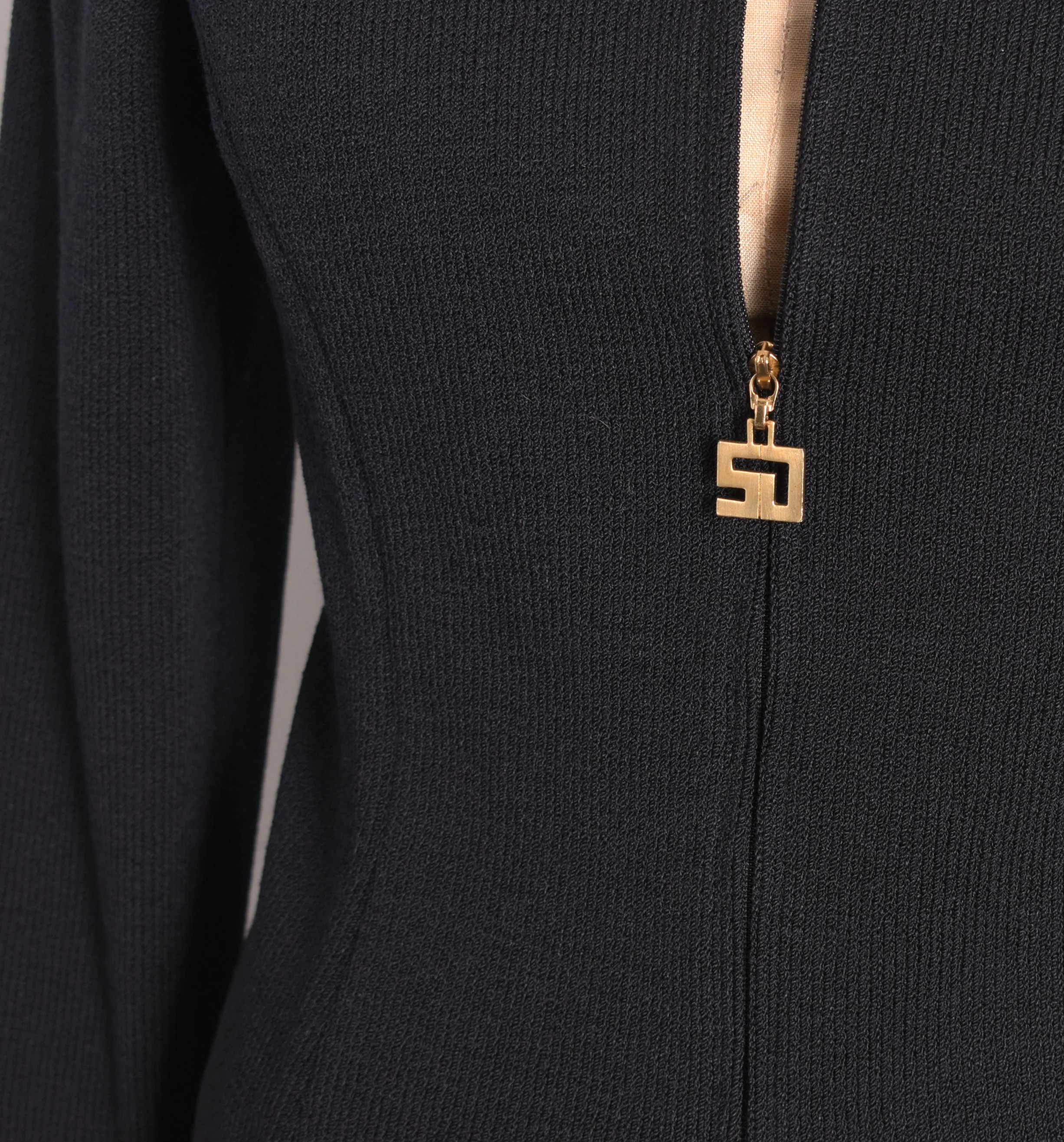 st john knit suit2.jpg