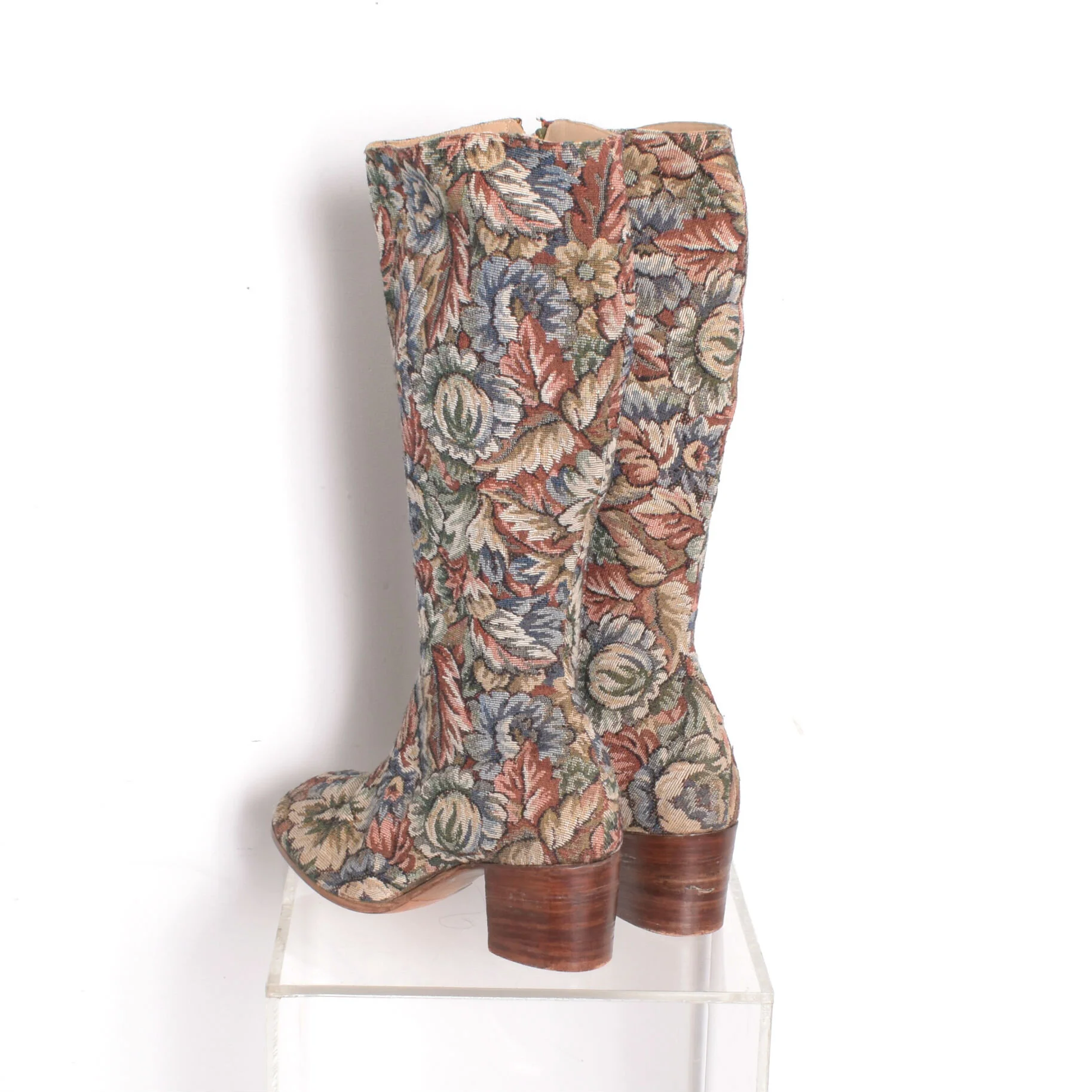 70s tapestry boots2.jpg