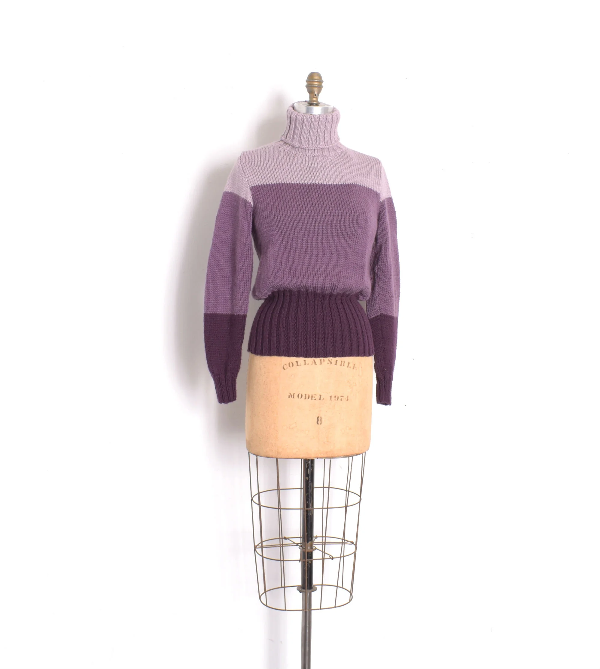 1970s purple ombre sweater2.jpg