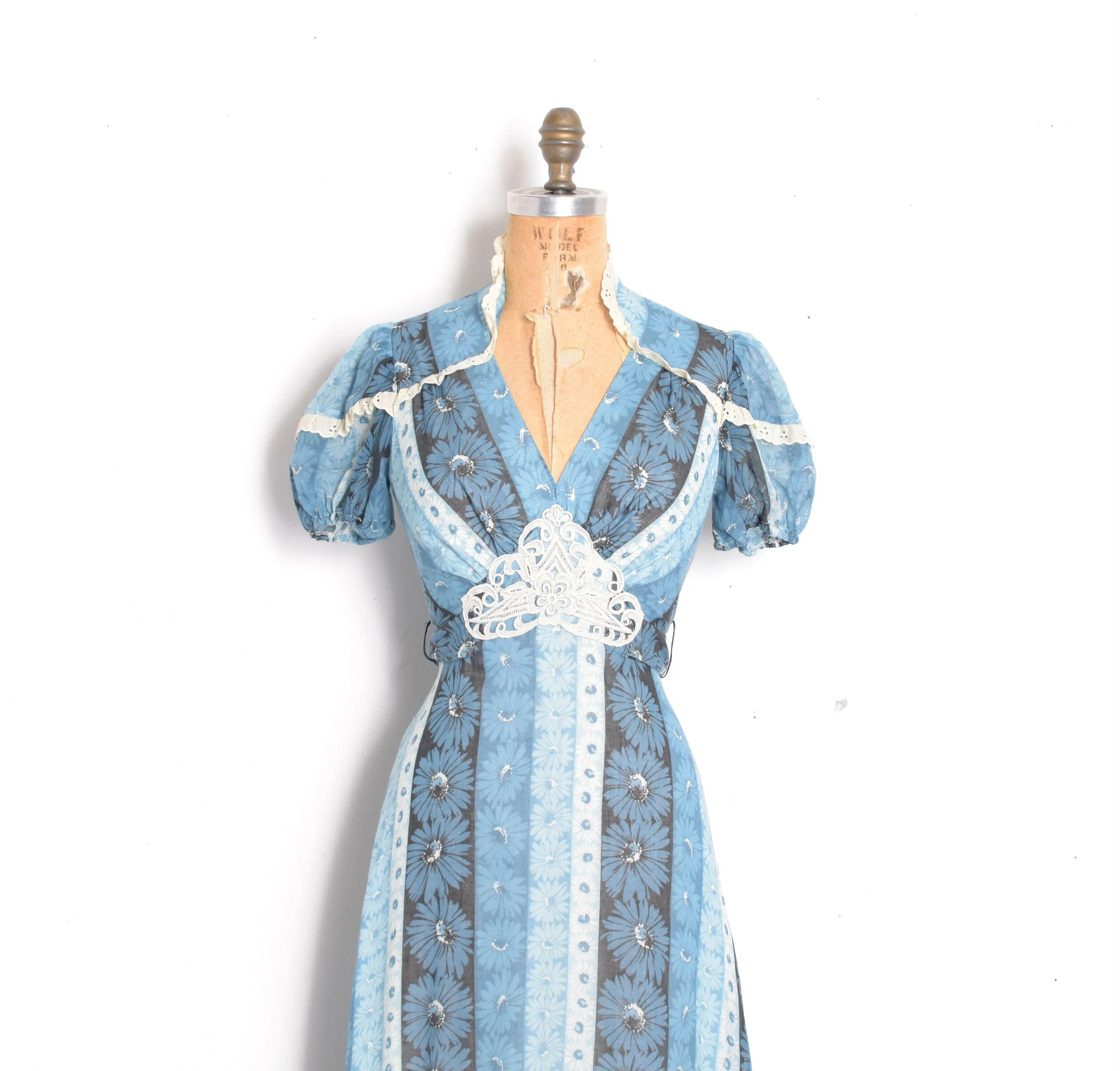 1970s-Does-30s Floral Maxi Dress-XS