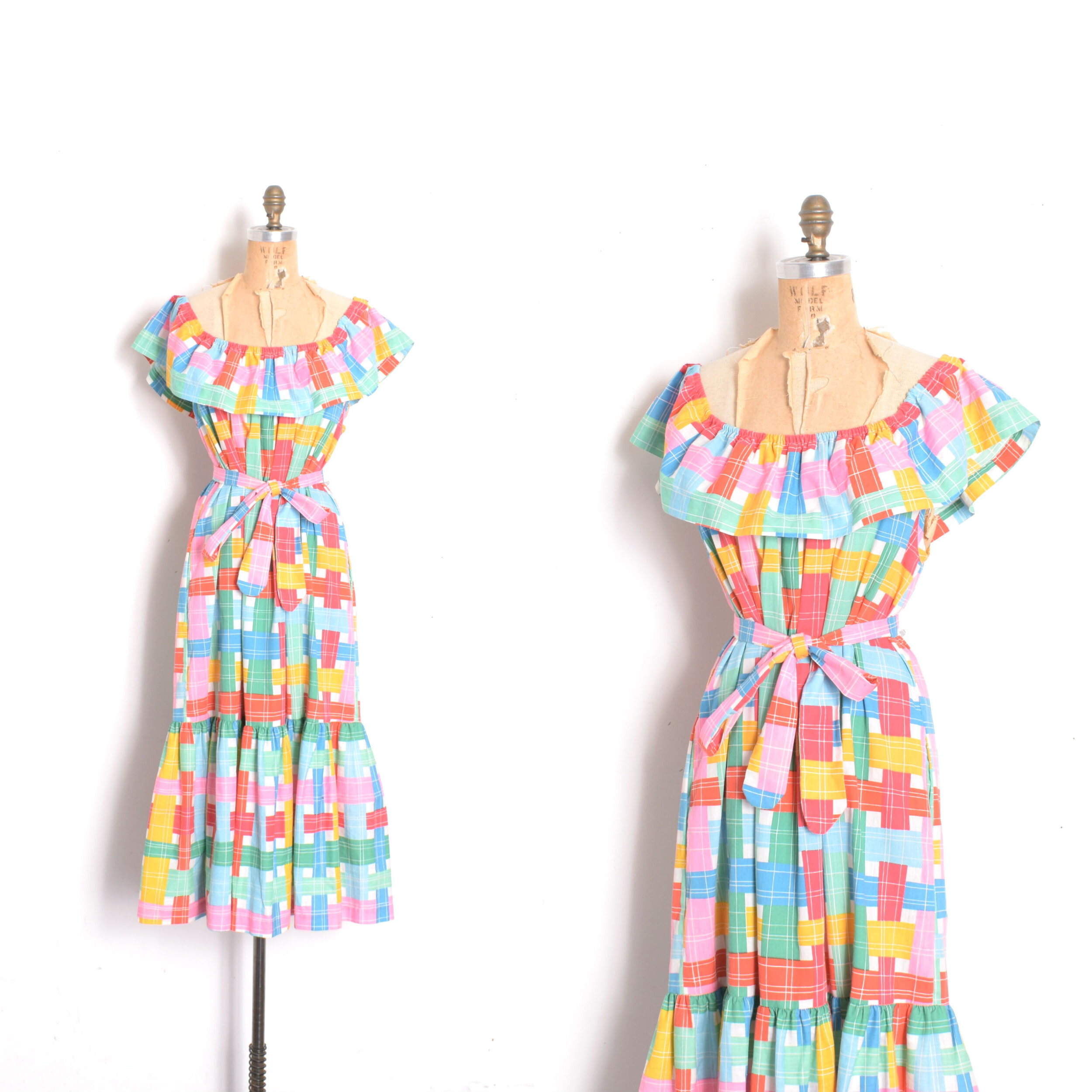 1970s Colorful Off Shoulder Dress-M/L
