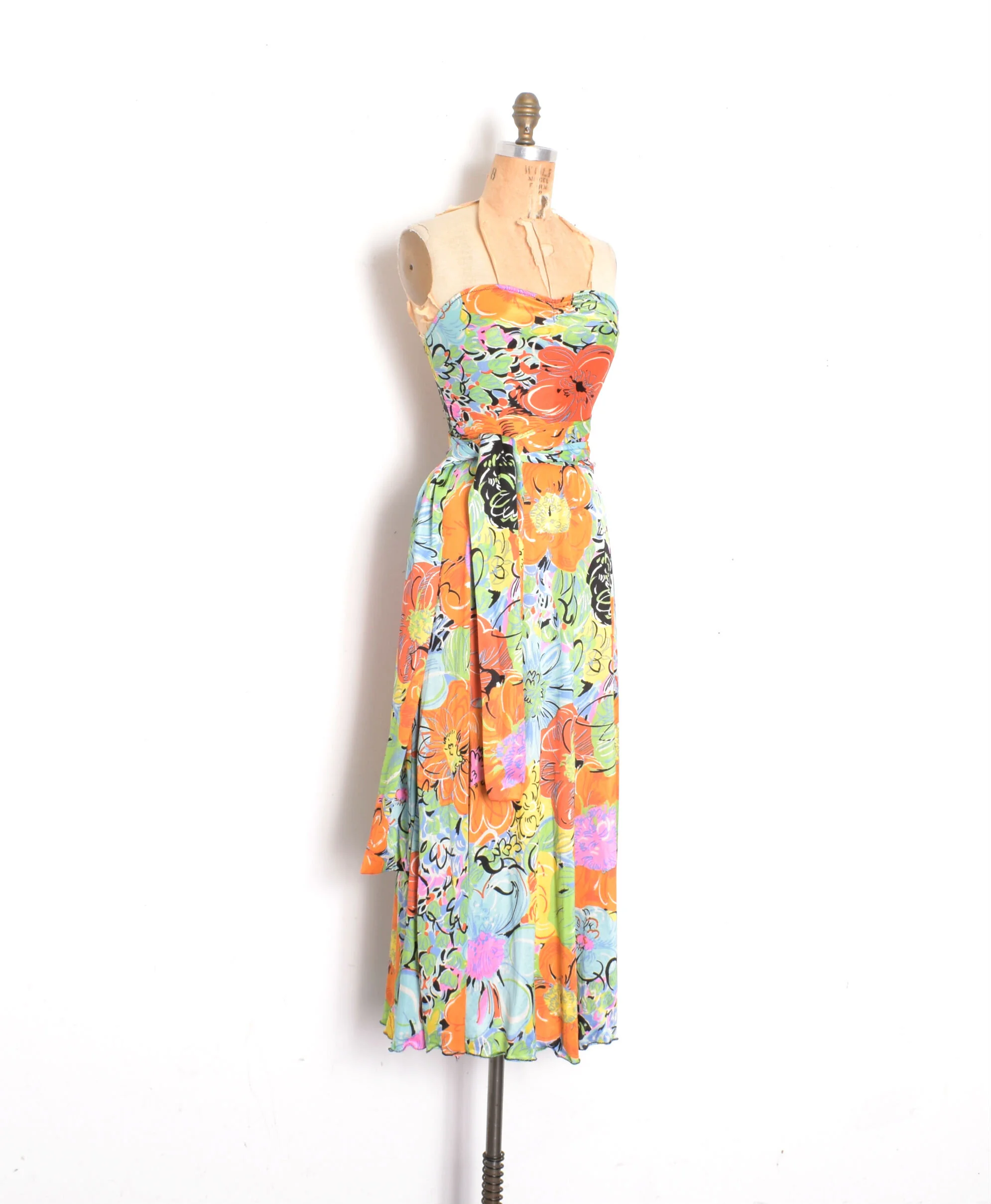 white long sleeve silk dress Acetate Satin Long Sleeve Cowl Back Cocktail Dresses Other / Above Knee / US18