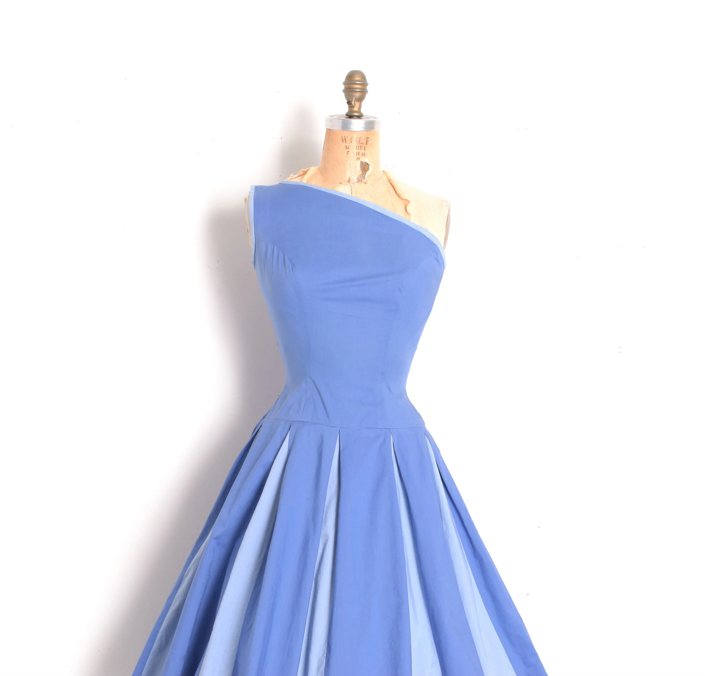 women's dark blue prom dresses Sexy Deep V Neck Dark Blue Spaghetti Straps Prom Dresses Long