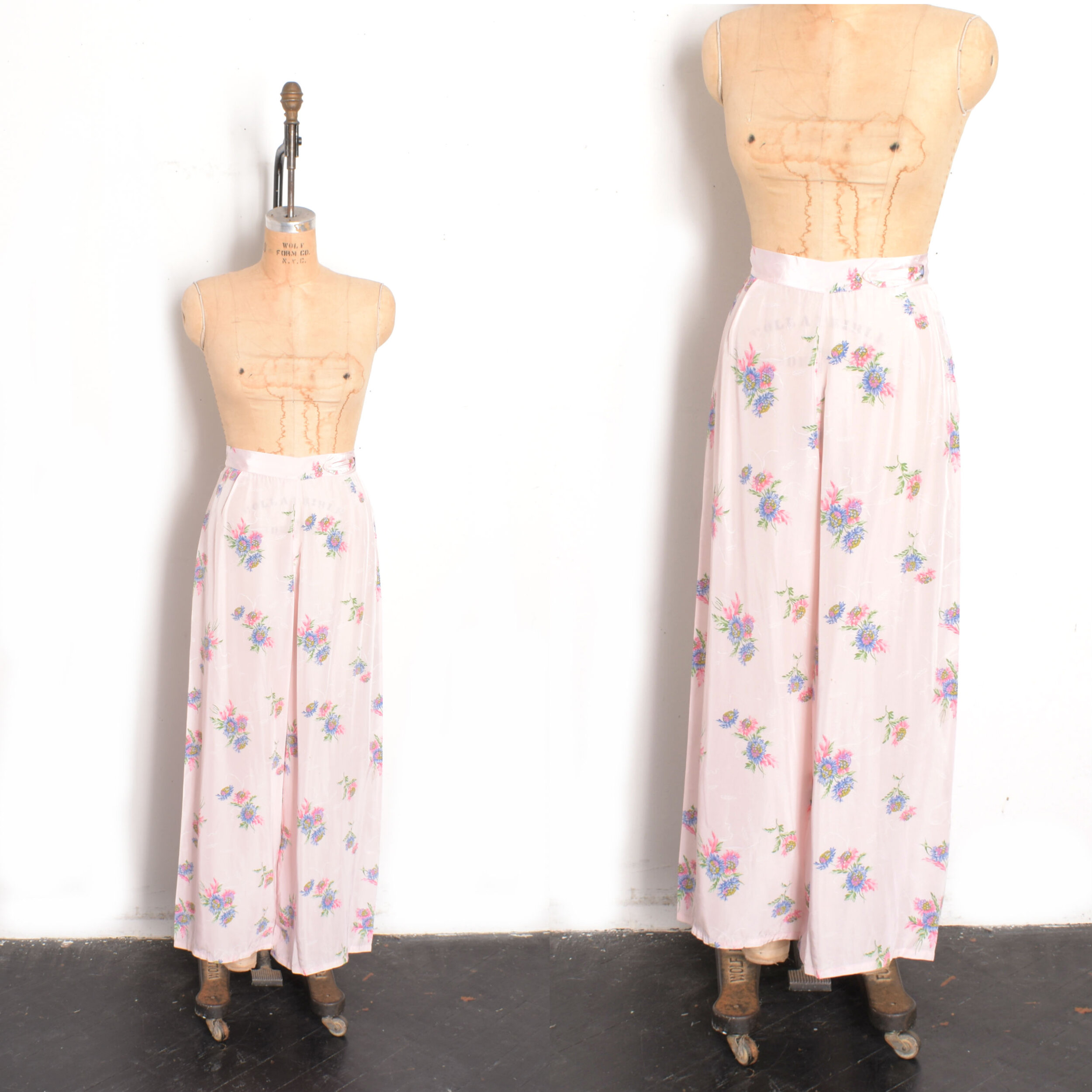 1940s Floral Rayon Wide Leg Pants-small