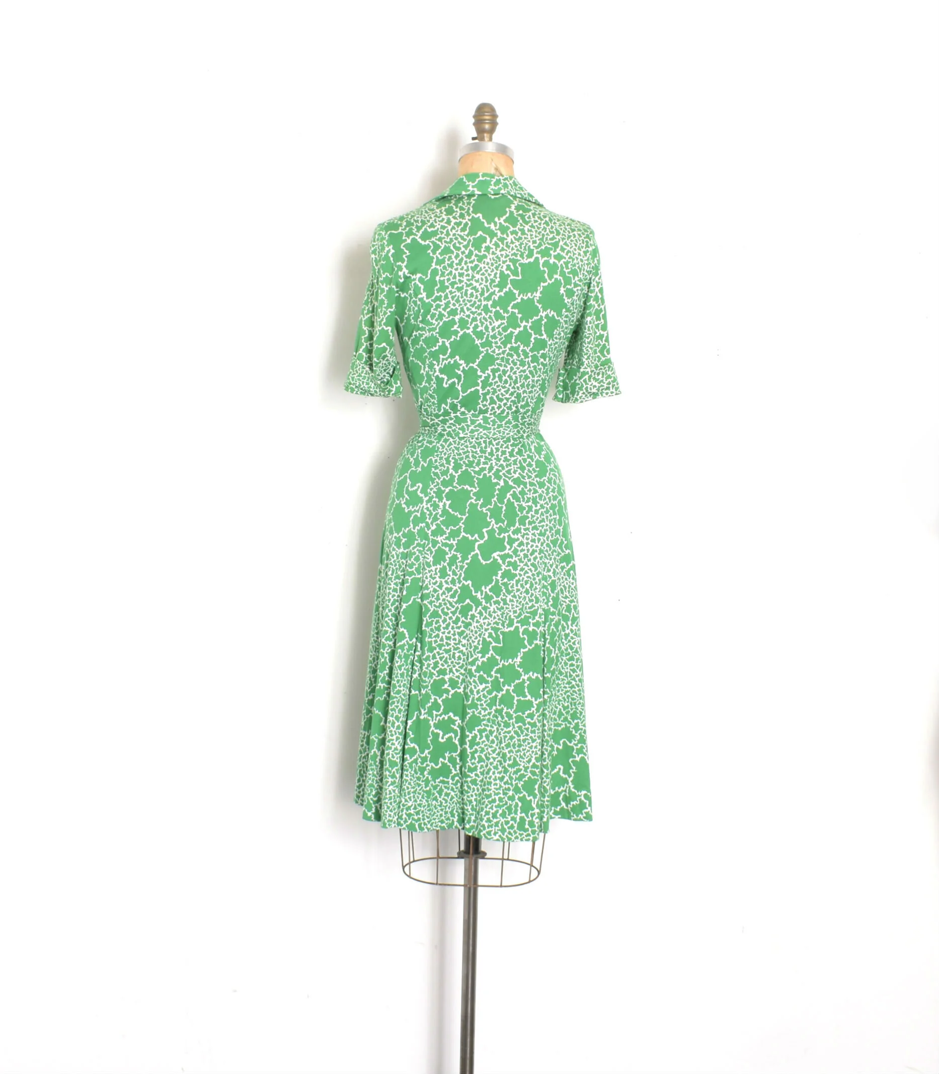 1970s Diane von Furstenberg Printed Jersey Dress-XS/S La Poubelle Vintage 1970s Diane von Furstenberg Printed Jersey Dress-XS/S La Poubelle Vintage