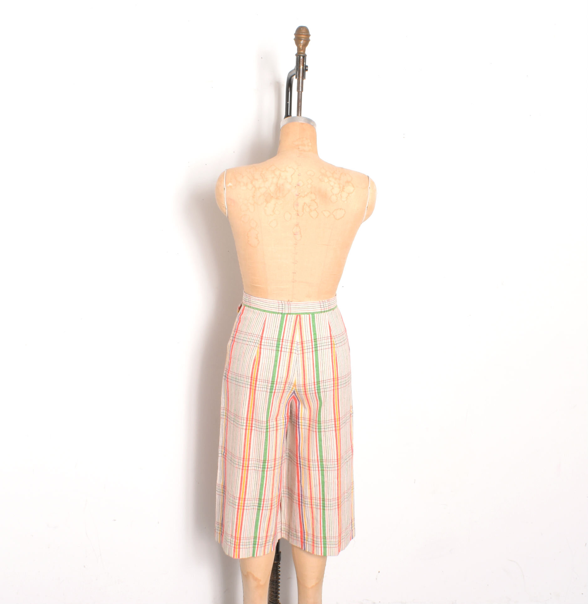 1970s rainbow culottes.jpg