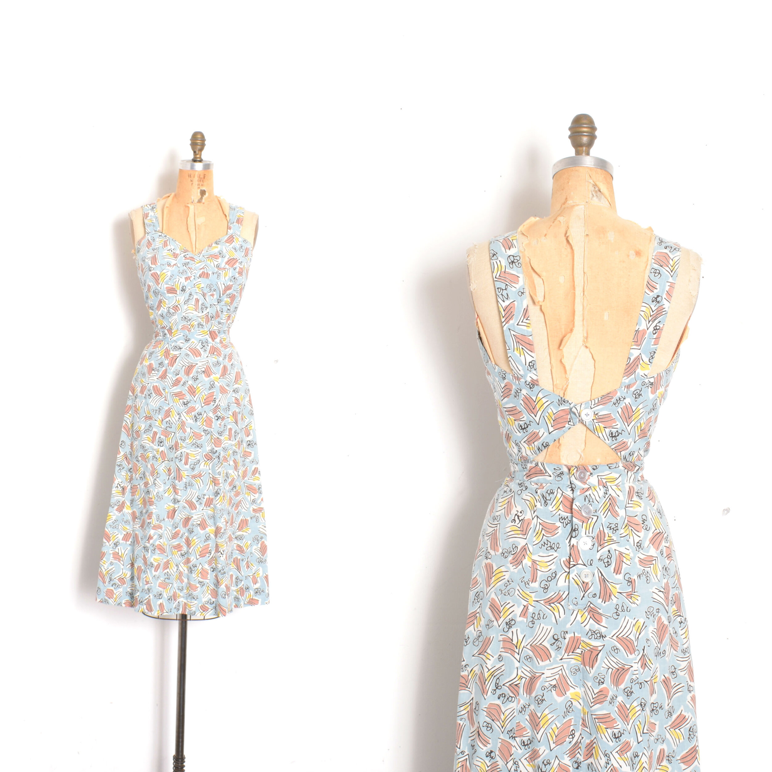 1940s Printed Cotton Button-Back Sundress-small