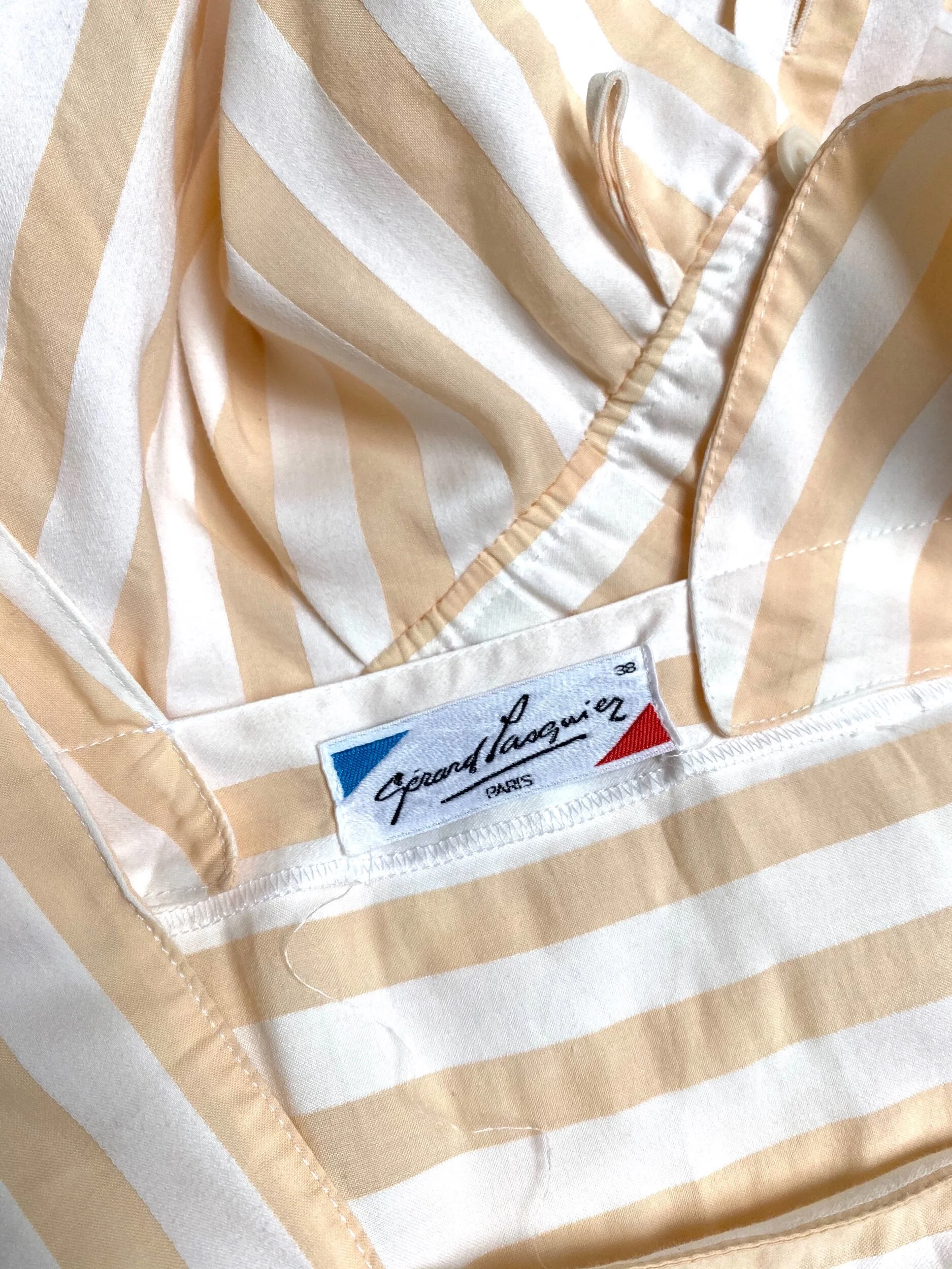 796DE4EB-6DD6-48B4-AC66-332F61E395B4