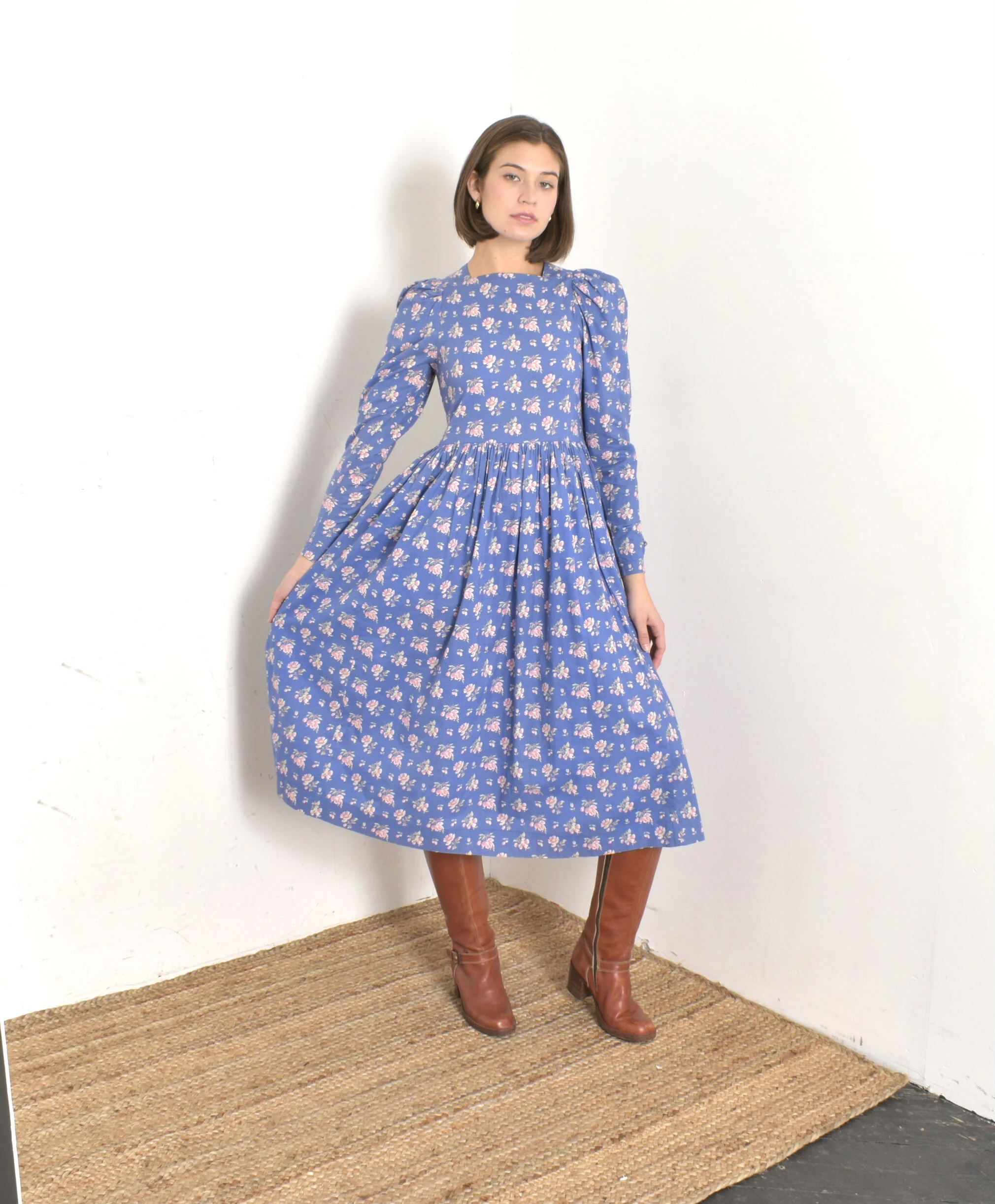 1980s Laura Ashley Puff Sleeve Floral Dress-XS/S — La Poubelle Vintage