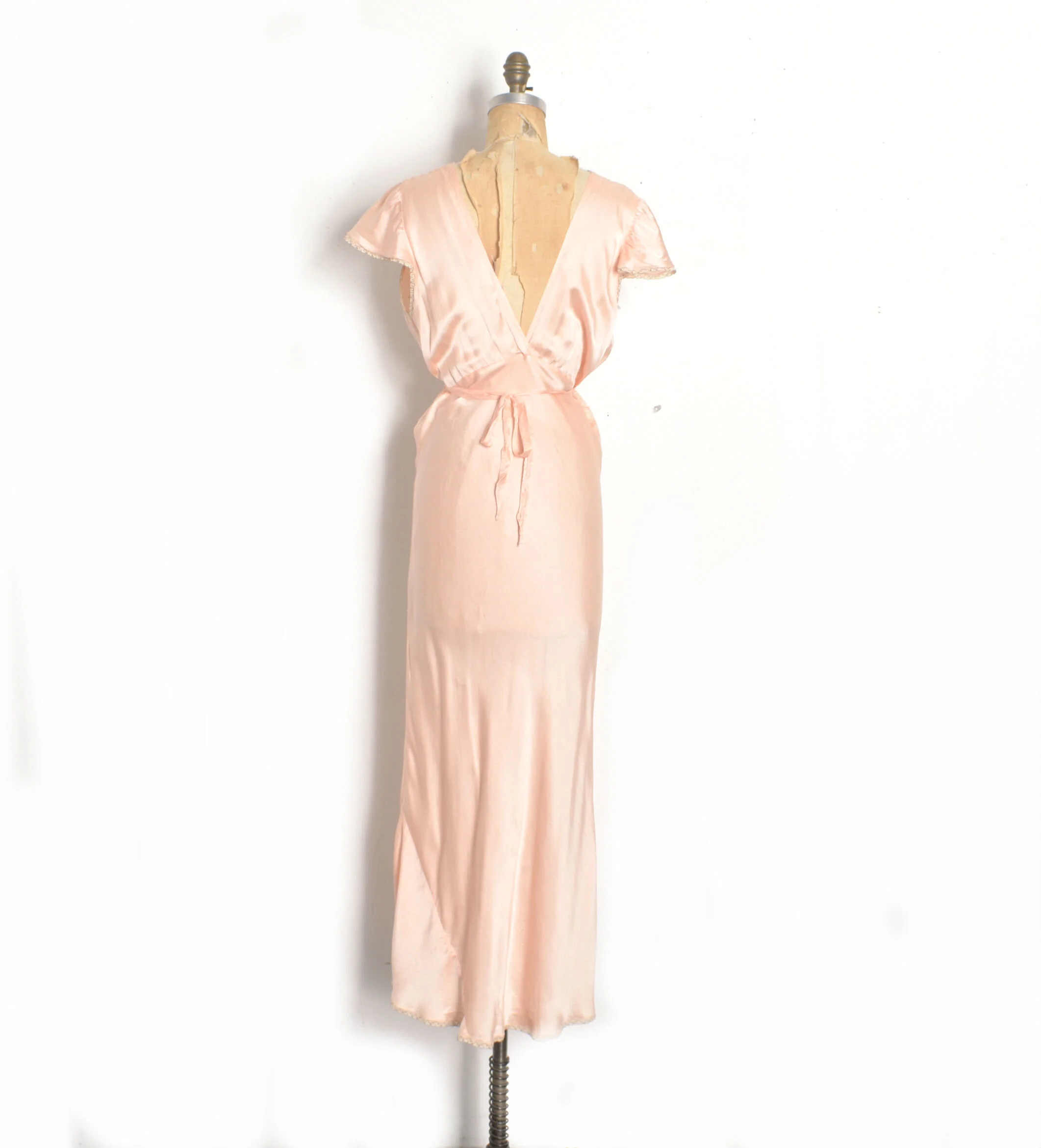 red and pink floral dress PRE-ORDER - Vacation Dress in Vintage Red Rose Print