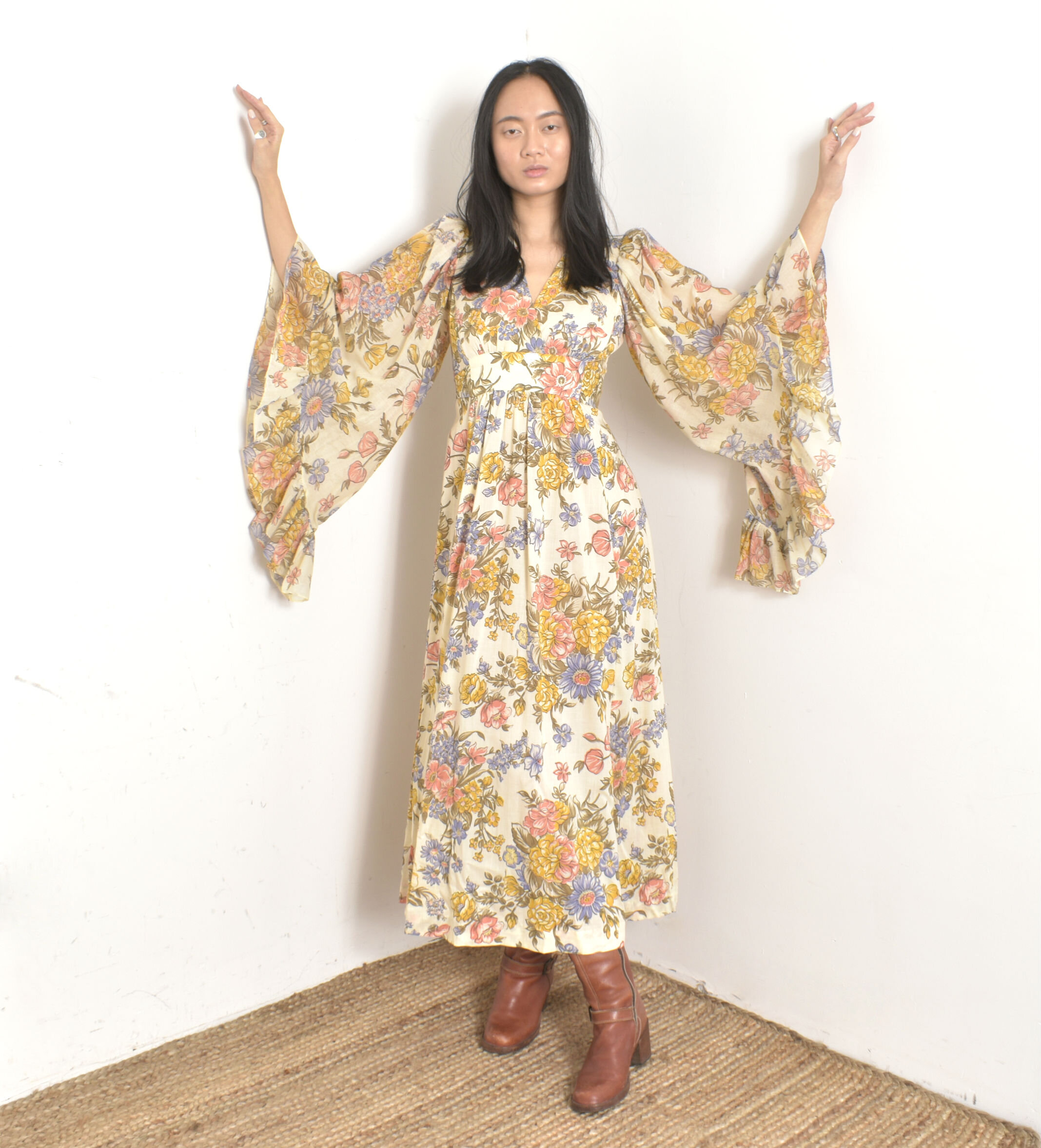 1970s Angel Sleeve Floral Dress-XS/S