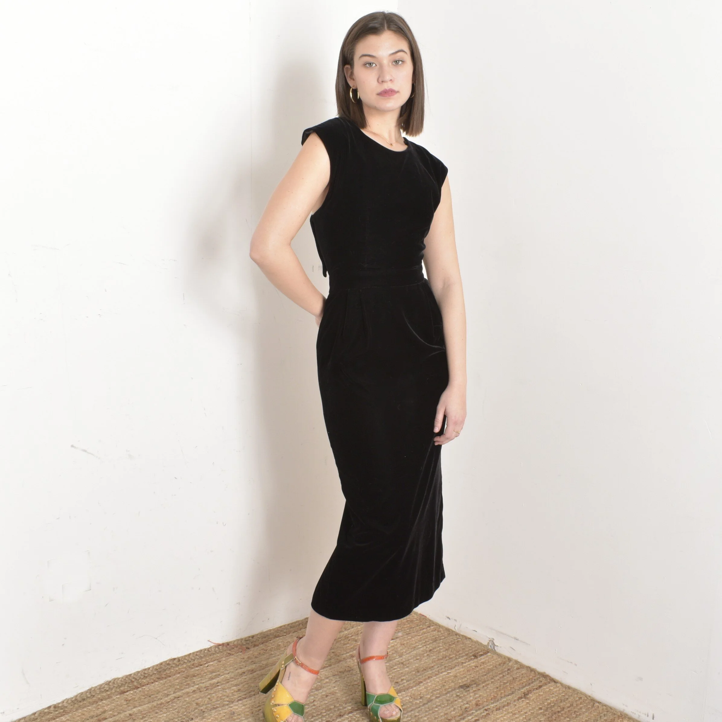 1980s Backless Velvet Dress-XS/S  La Poubelle Vintage