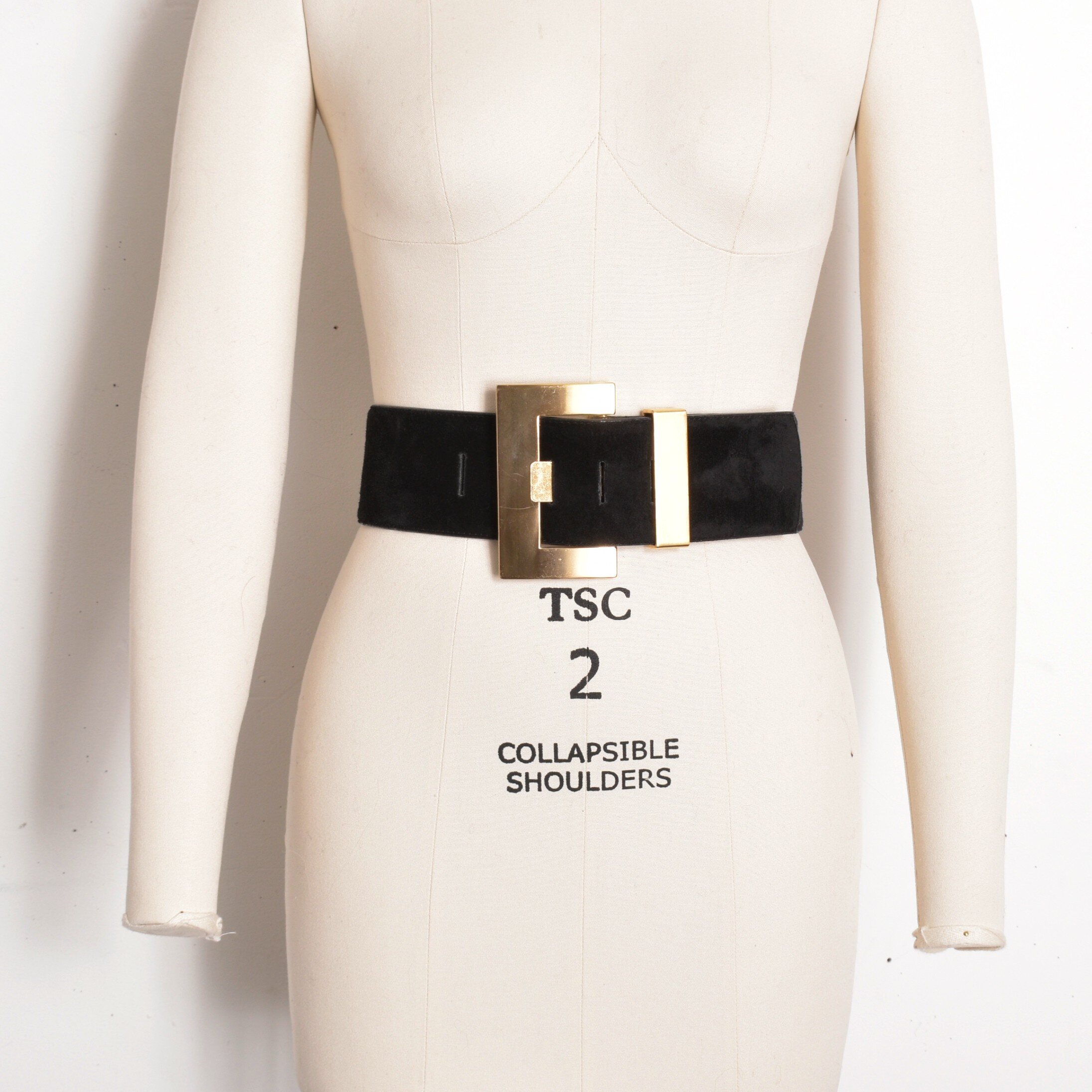 1980s Oversized Black Suede Belt-M/L