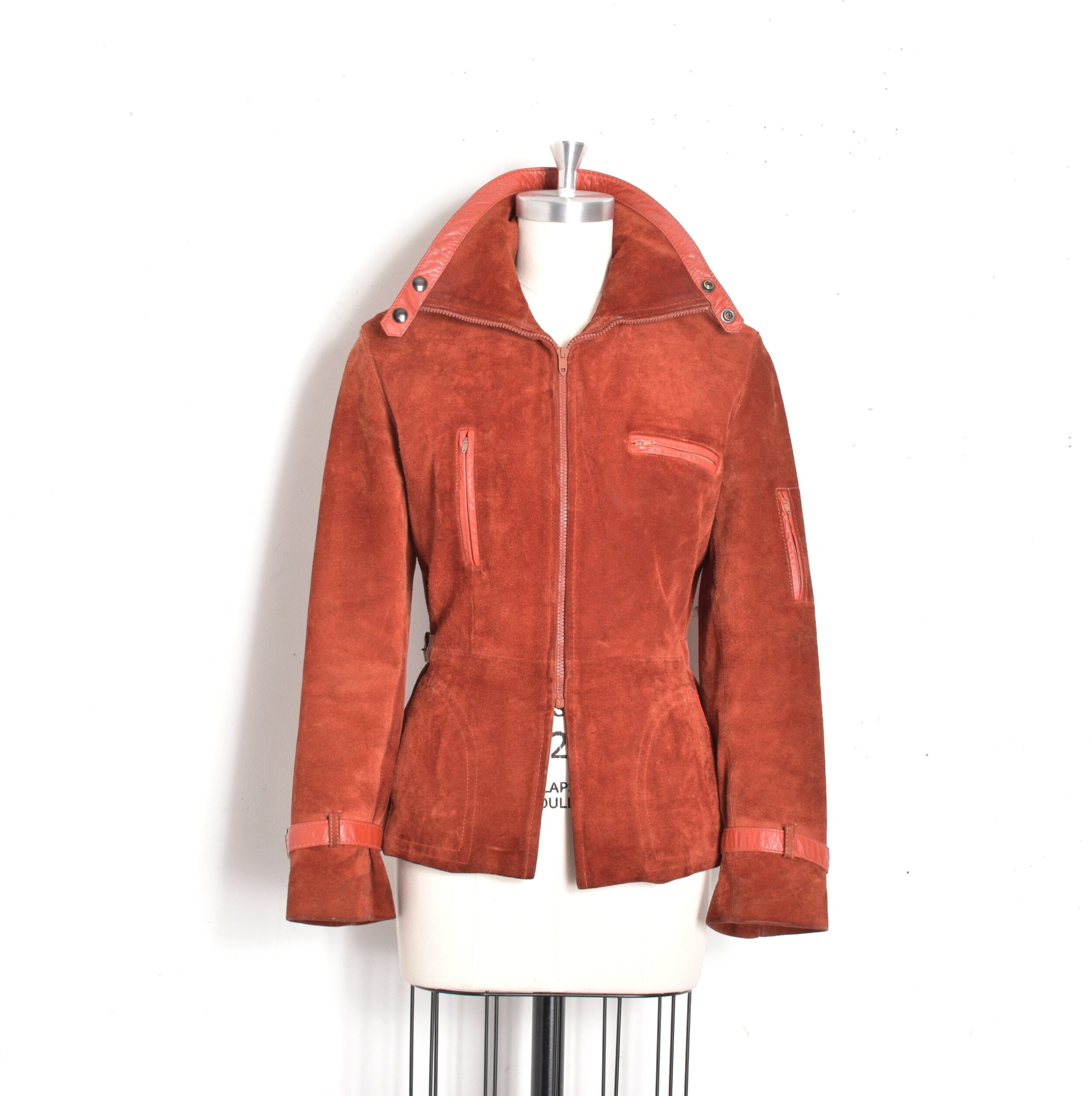 70s rust suede jacket (4).jpeg