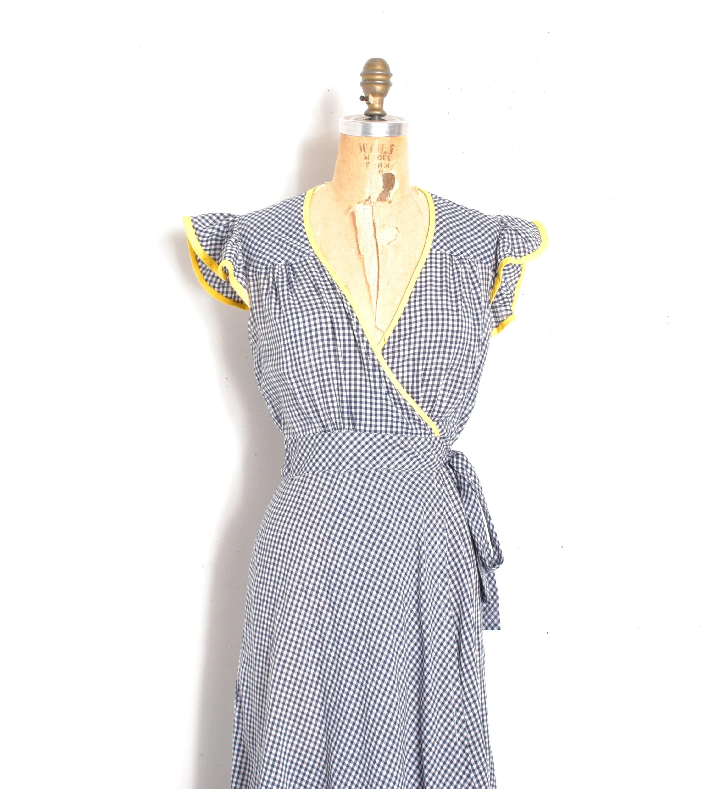 1970s Young Edwardian Gingham Wrap Dress-small La Poubelle Vintage 1970s Young Edwardian Gingham Wrap Dress-small La Poubelle Vintage