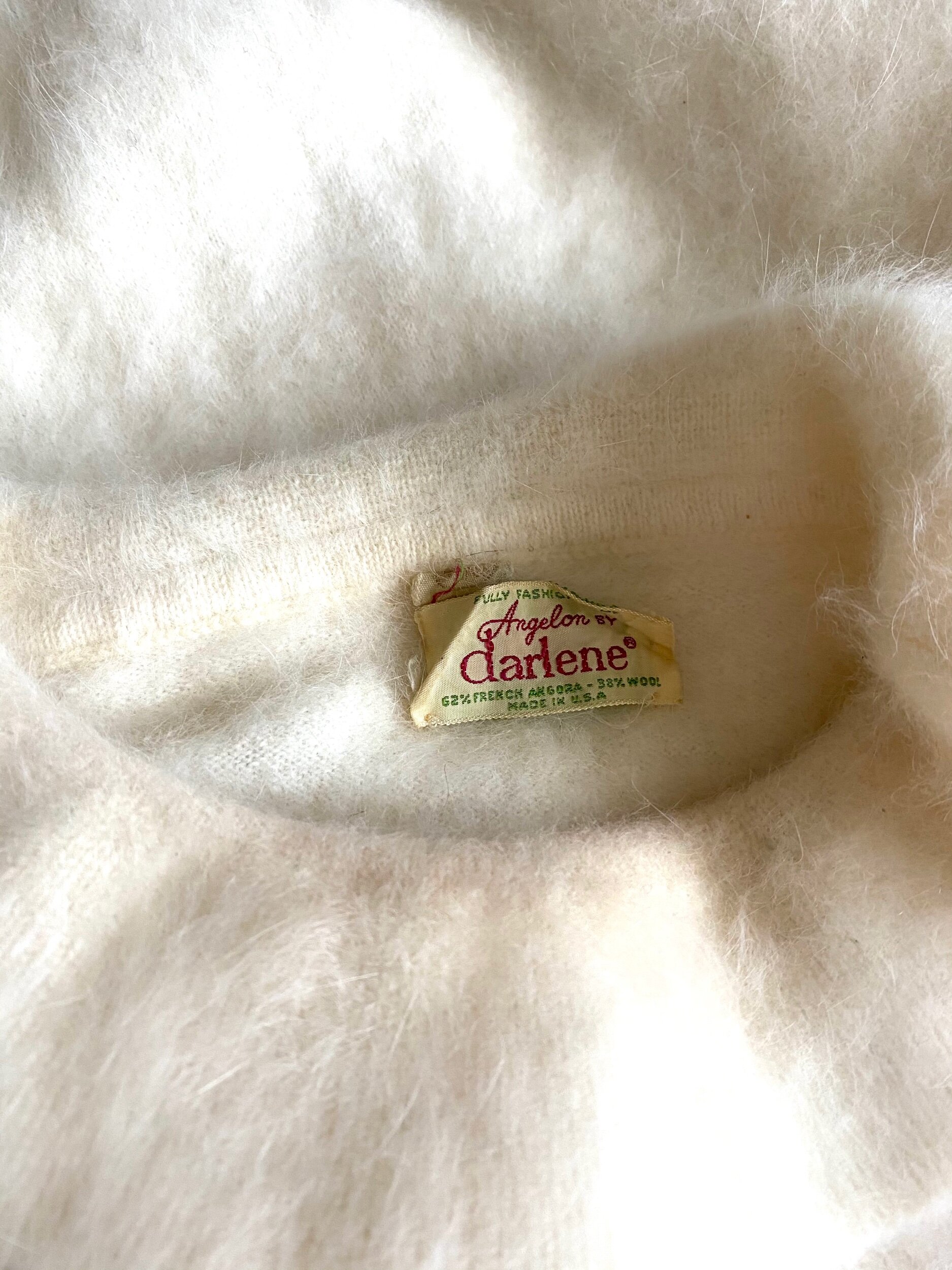 4F56D2A7-8CDD-4760-A0EB-A0189A9940AA