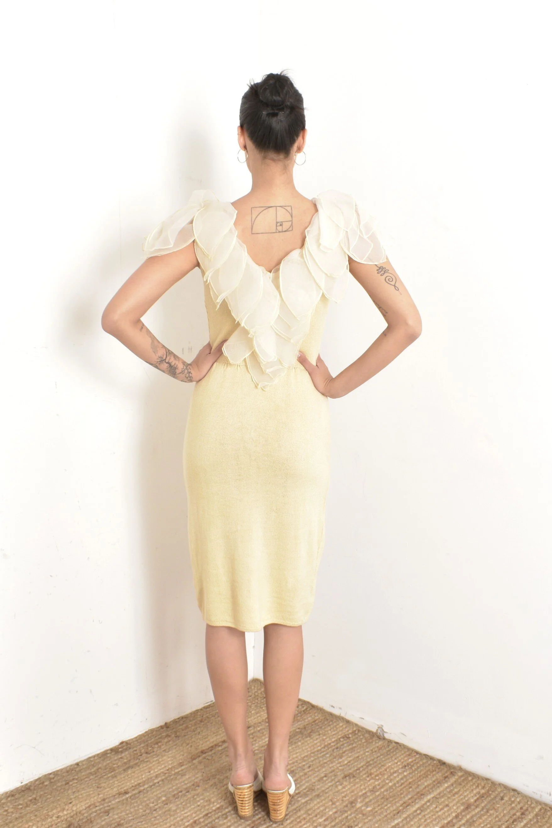 1980s St. John Flower Petal Knit Dress-small La Poubelle Vintage 1980s St. John Flower Petal Knit Dress-small La Poubelle Vintage
