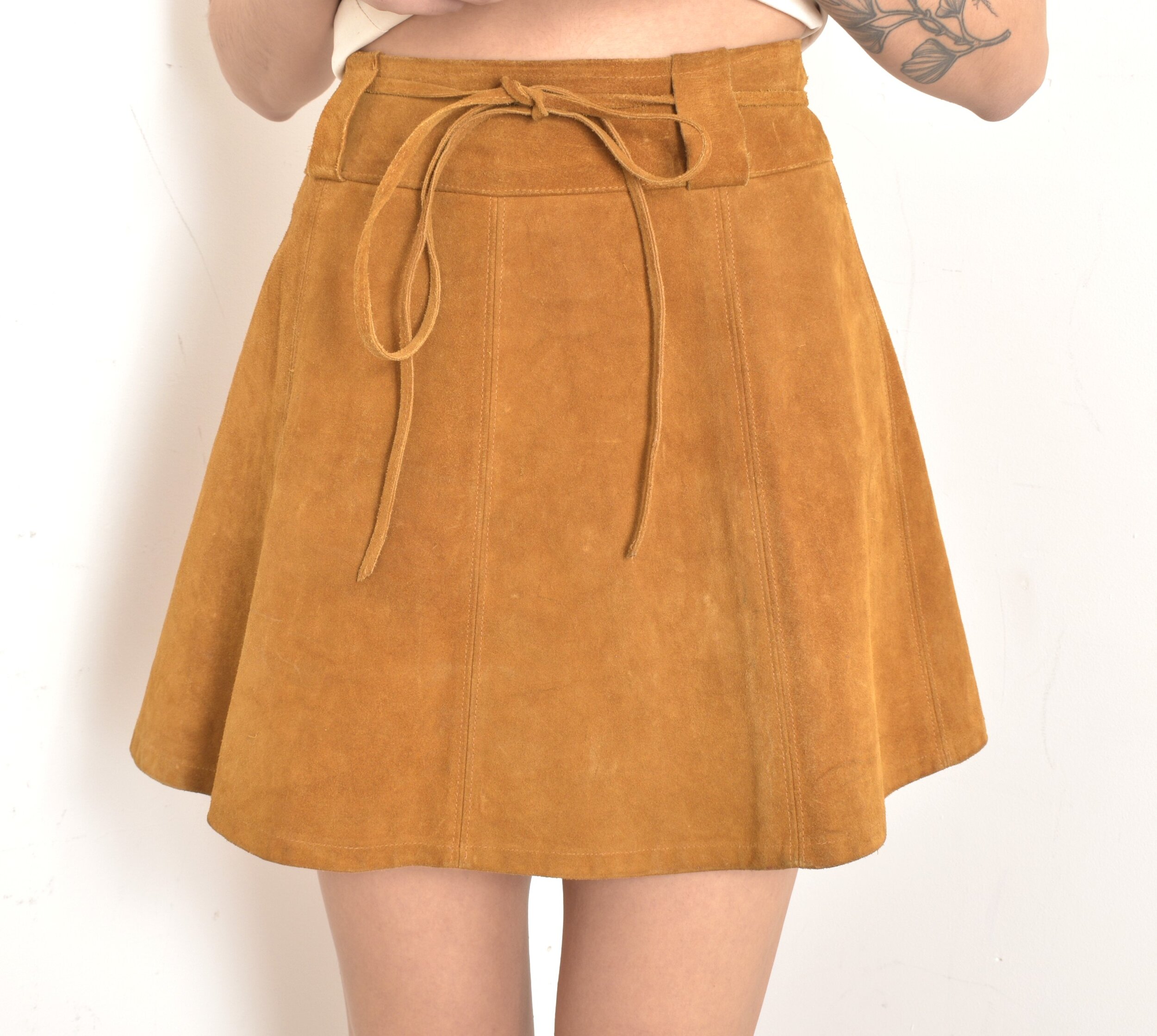 70s brown suede mini skirt1.jpeg