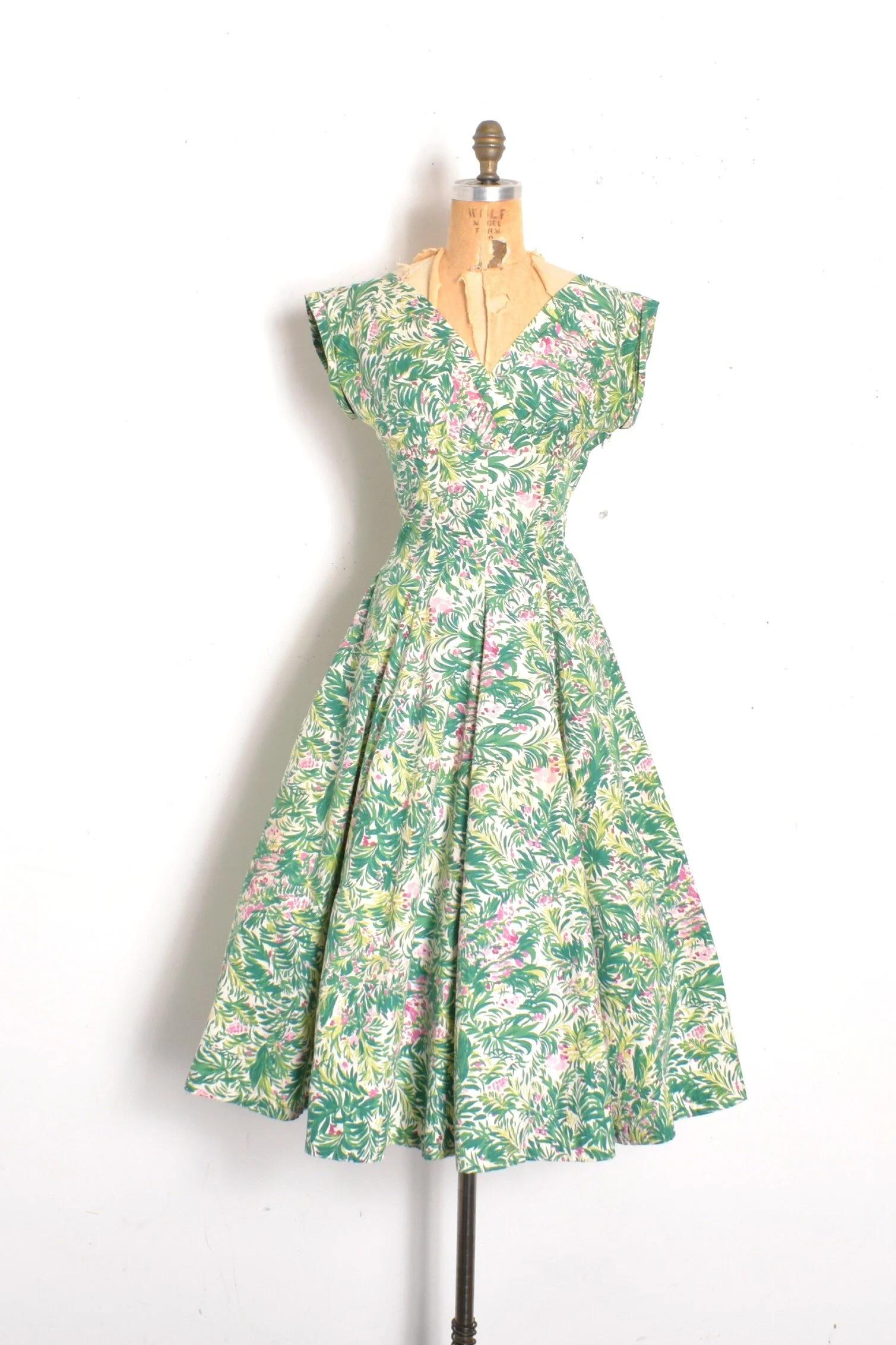 1950s Verdant Floral Cotton Dress-XS  La Poubelle Vintage