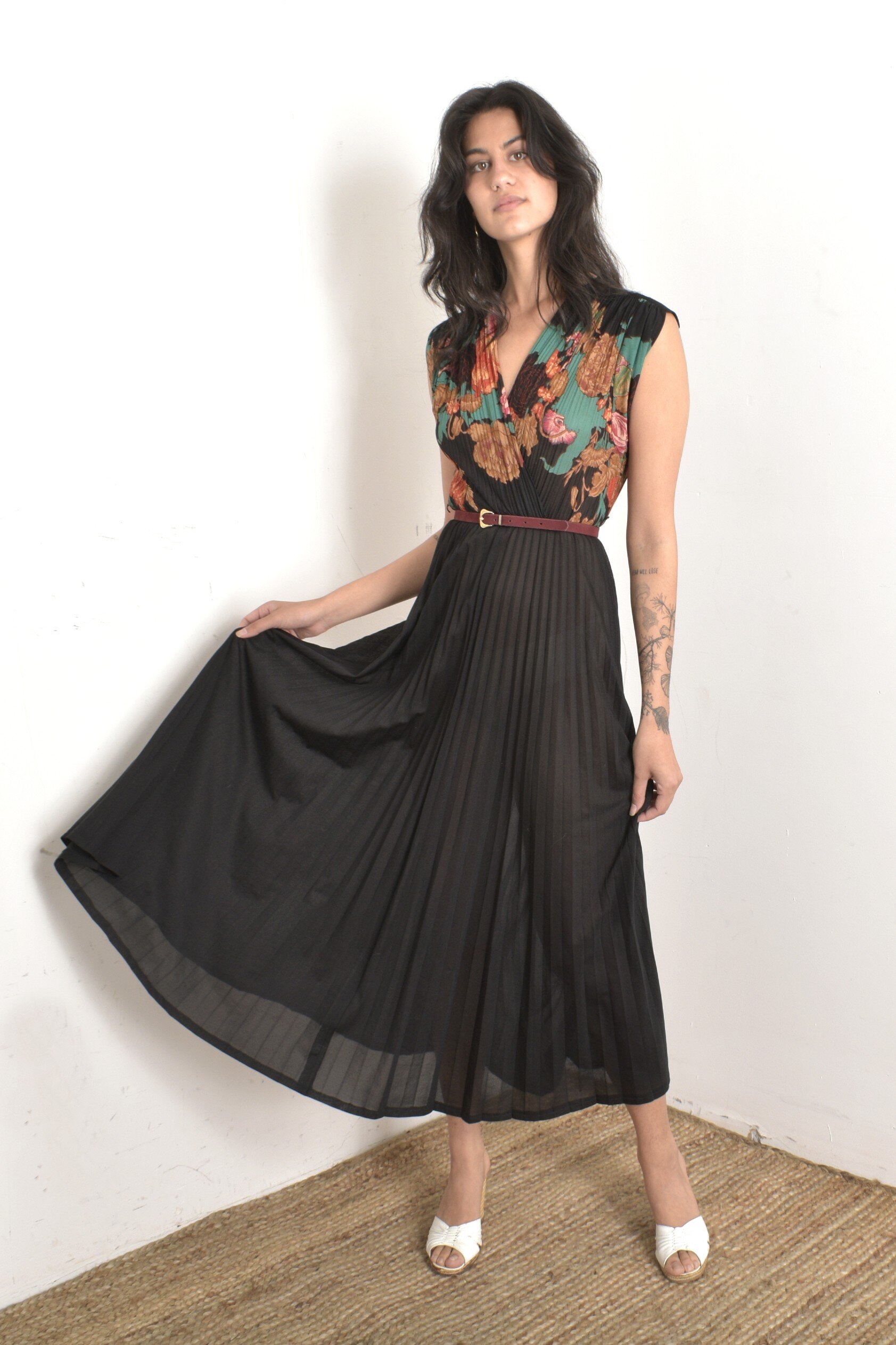 70s dark floral pleated maxi3.jpeg