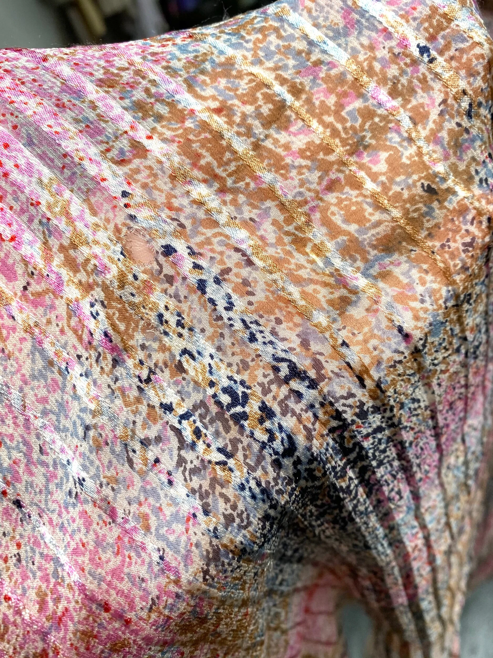 EFE4B14D-B81E-4876-A301-F936C323FF31