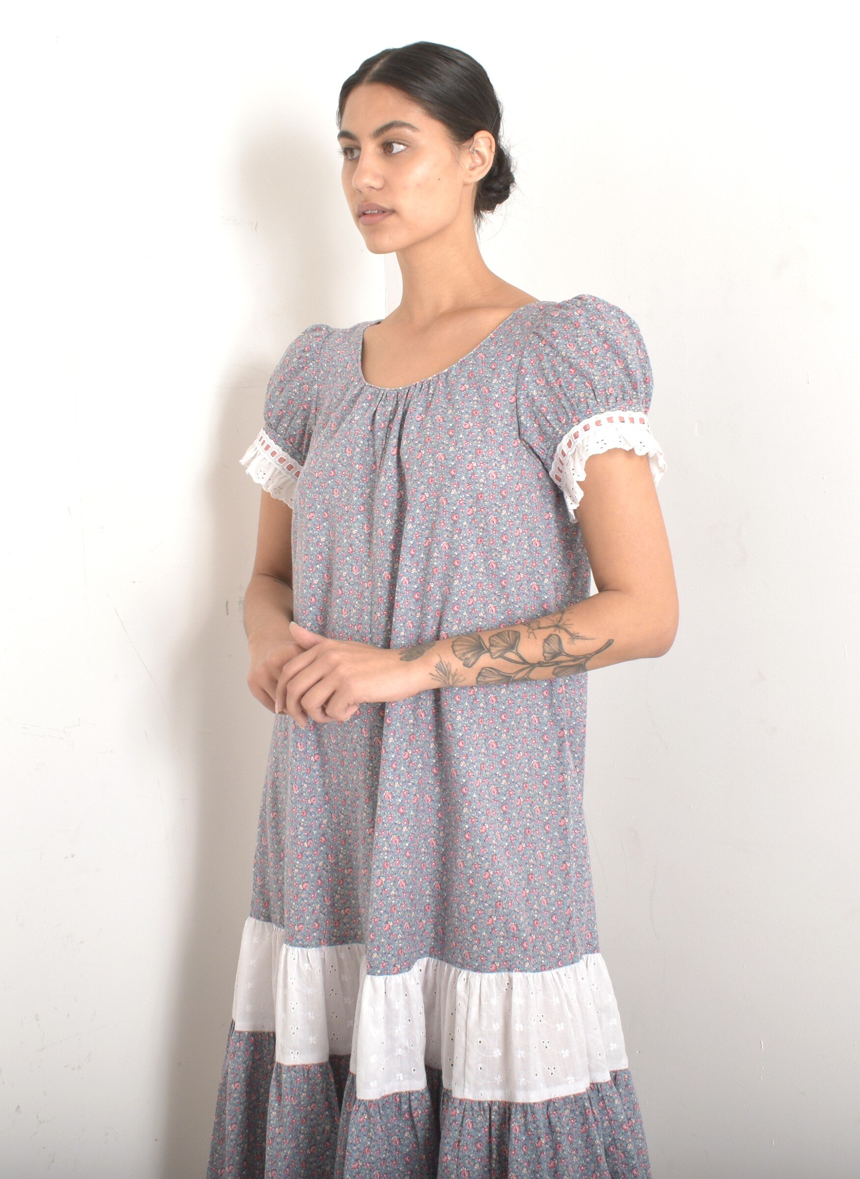 80s floral flowy peasant dress2.jpeg