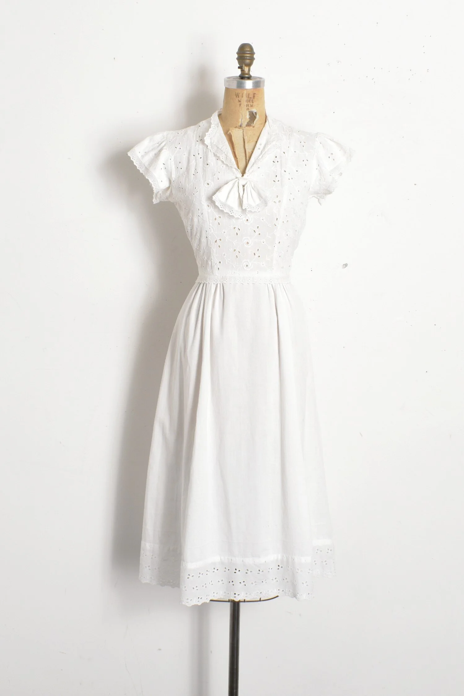 white christmas dresses Cottagecore Embroidered Cotton White Dress – Vintage-Inspired Casual Style White(Pre-Sale 25days) / M main image 1