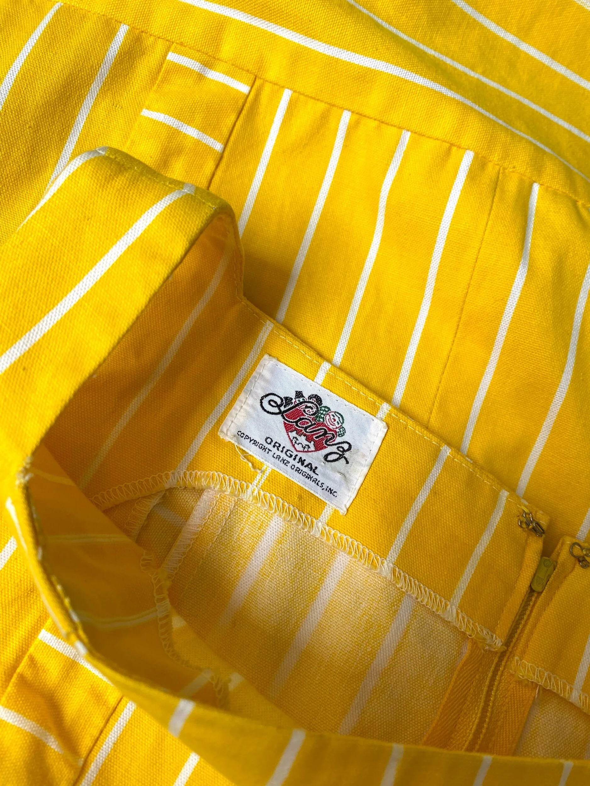 B90F6C66-30D3-486C-96E7-8403ECC92ADB