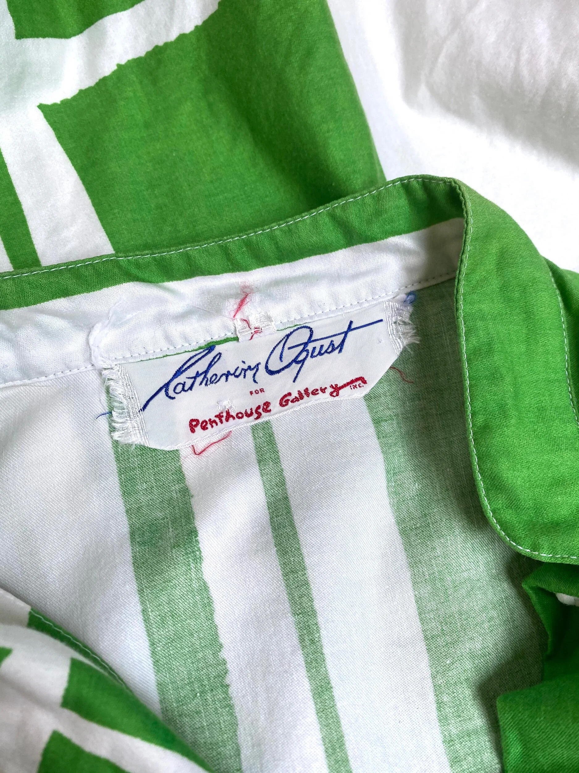 5228DAA3-1B29-48BA-AC4B-39A37A824093