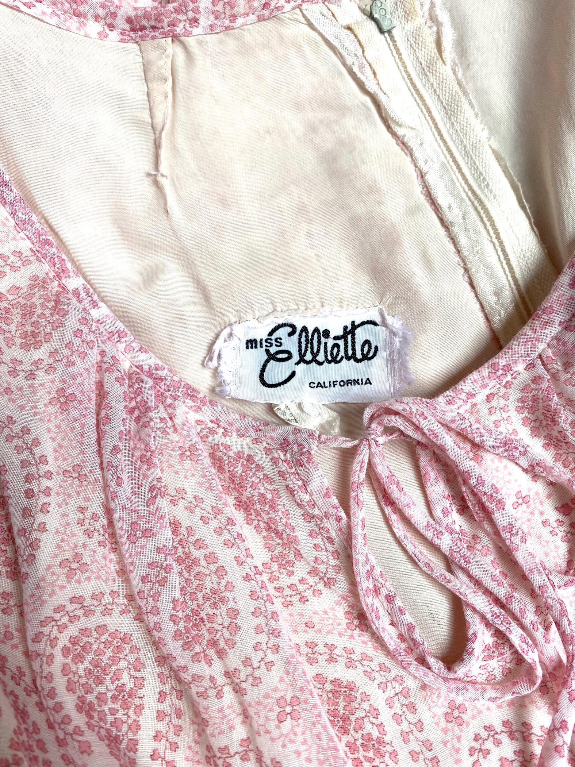 C7158CCA-B634-4CD5-BDE4-F7E79EF2F616