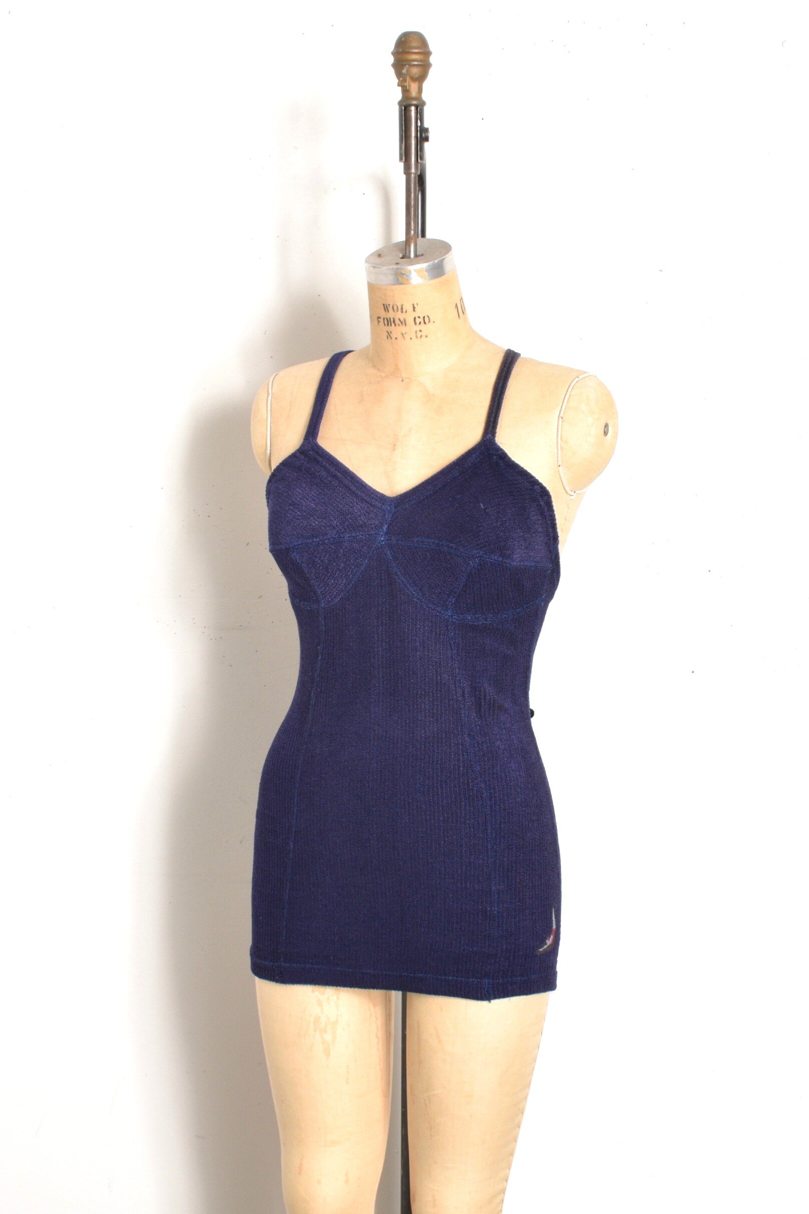 30s jantzen swimsuit2.jpeg