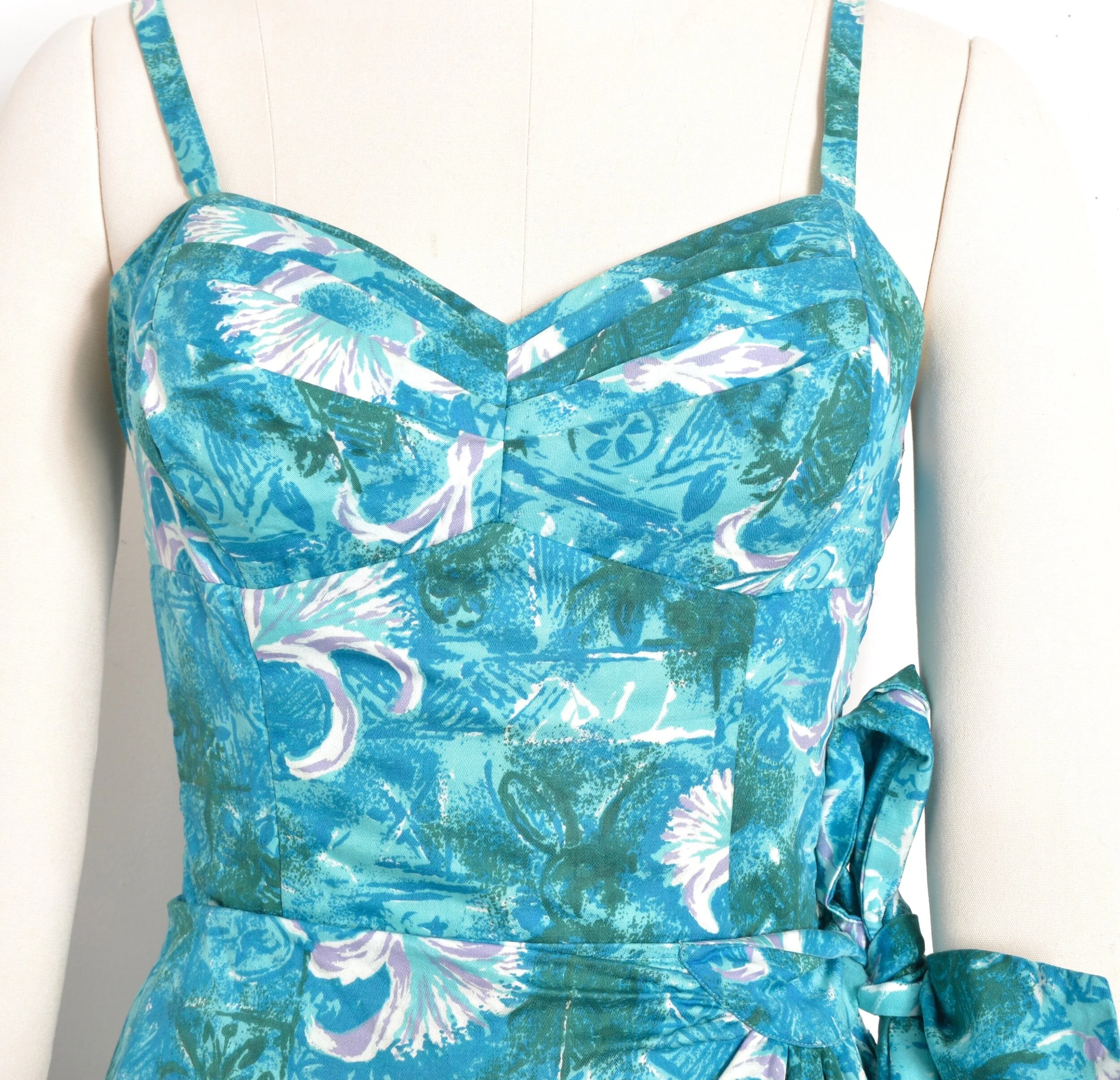 1950s Hawaiian Cotton Sarong Dress-XS/S La Poubelle Vintage 1950s Hawaiian Cotton Sarong Dress-XS/S La Poubelle Vintage