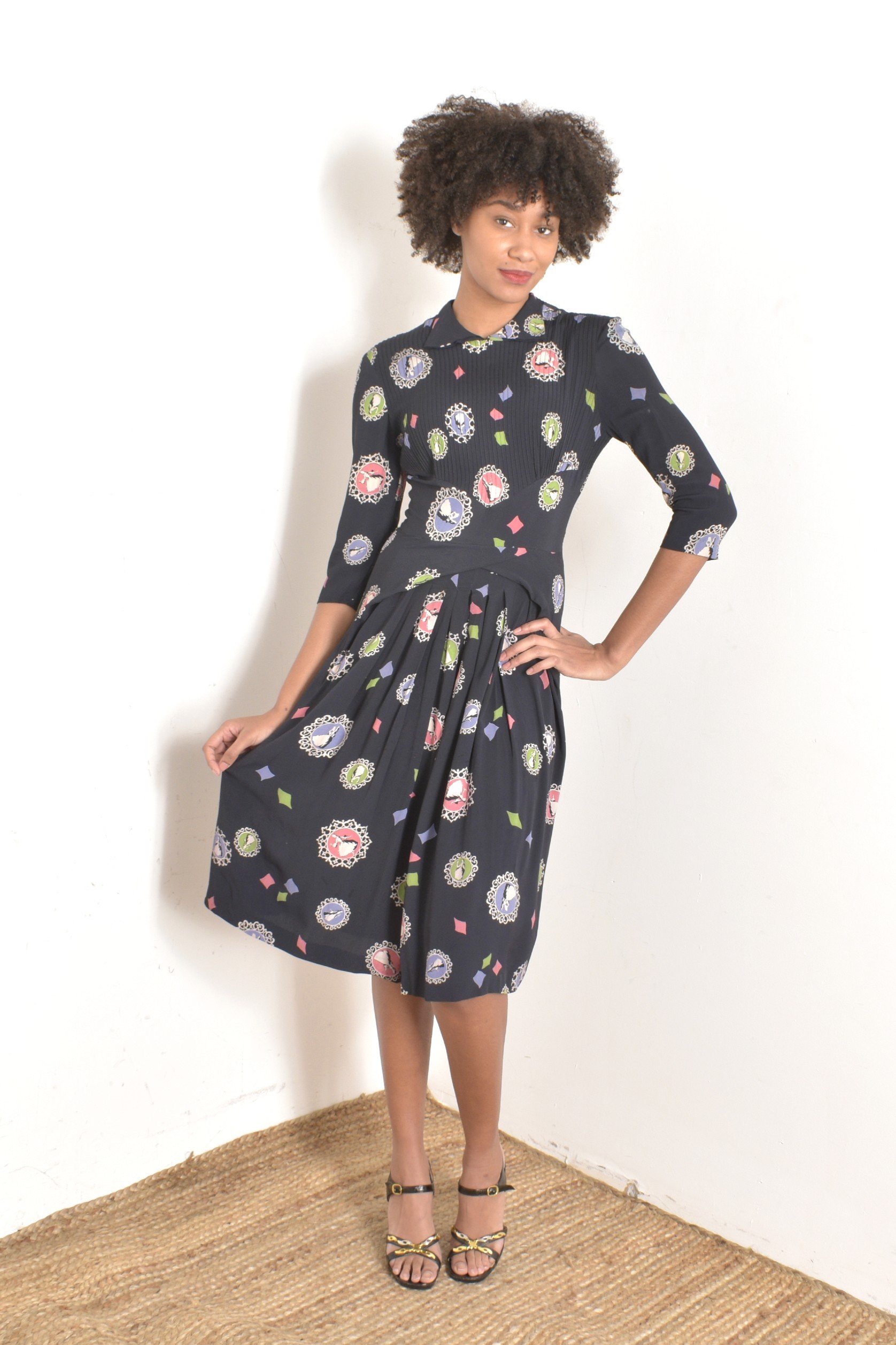 1940s cameo print rayon dress3.jpeg
