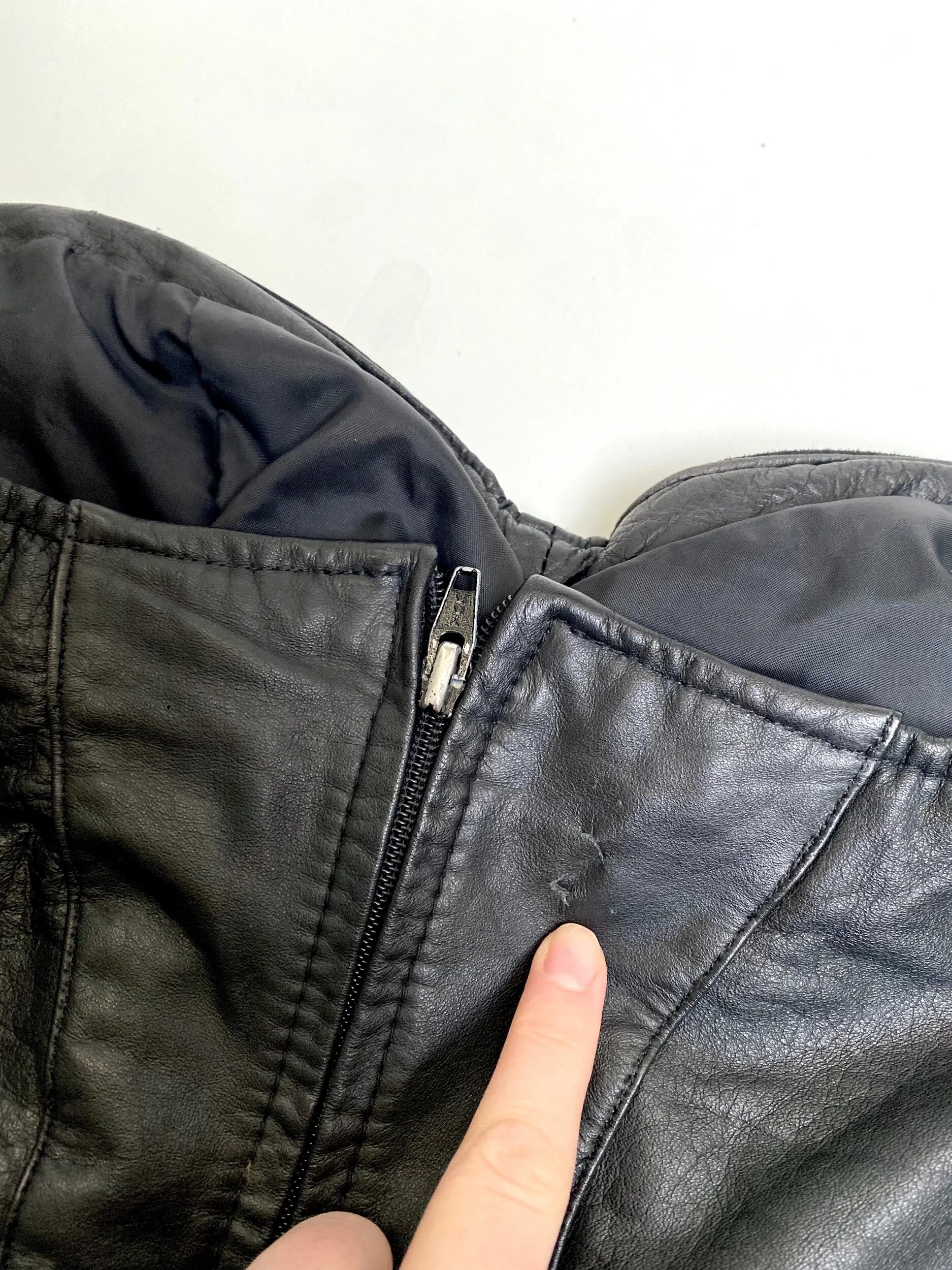 94300F63-498E-4C93-90AE-ADD817CB5C76