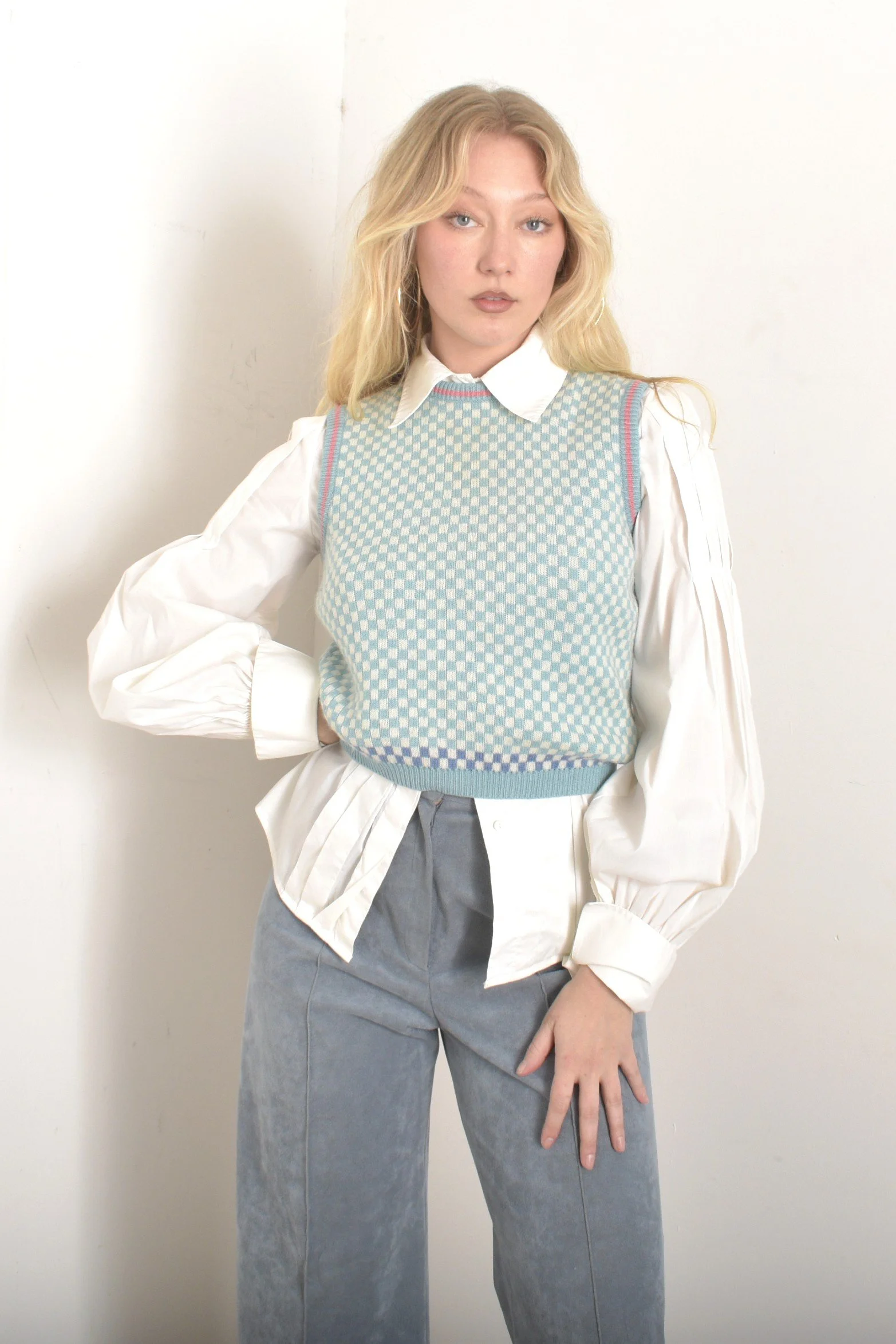 versace sweater vest