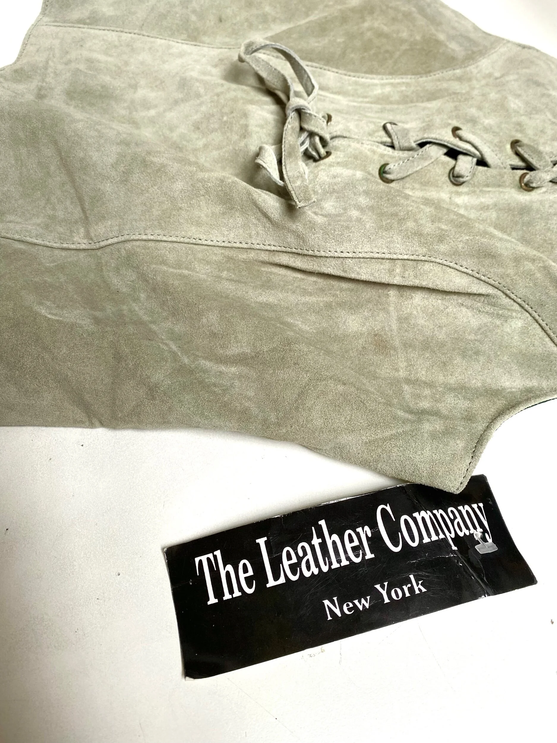 25802758-878D-40D0-8404-CF2F64BCF920